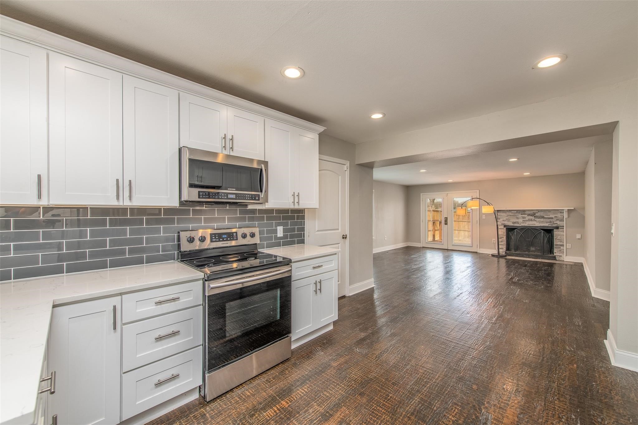 5808 Locke Avenue Fort Worth TX 76107