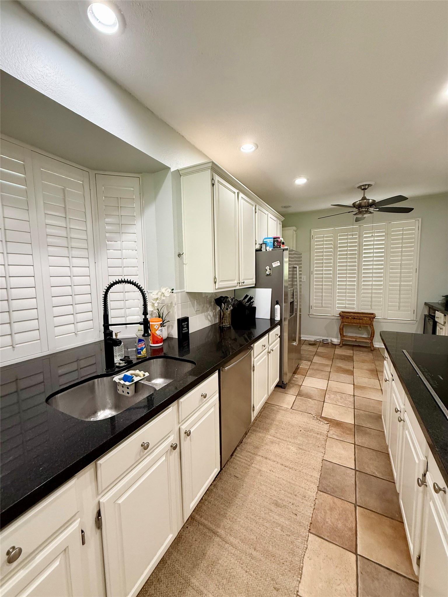 2651 Hidden Ridge Drive Arlington TX 76006