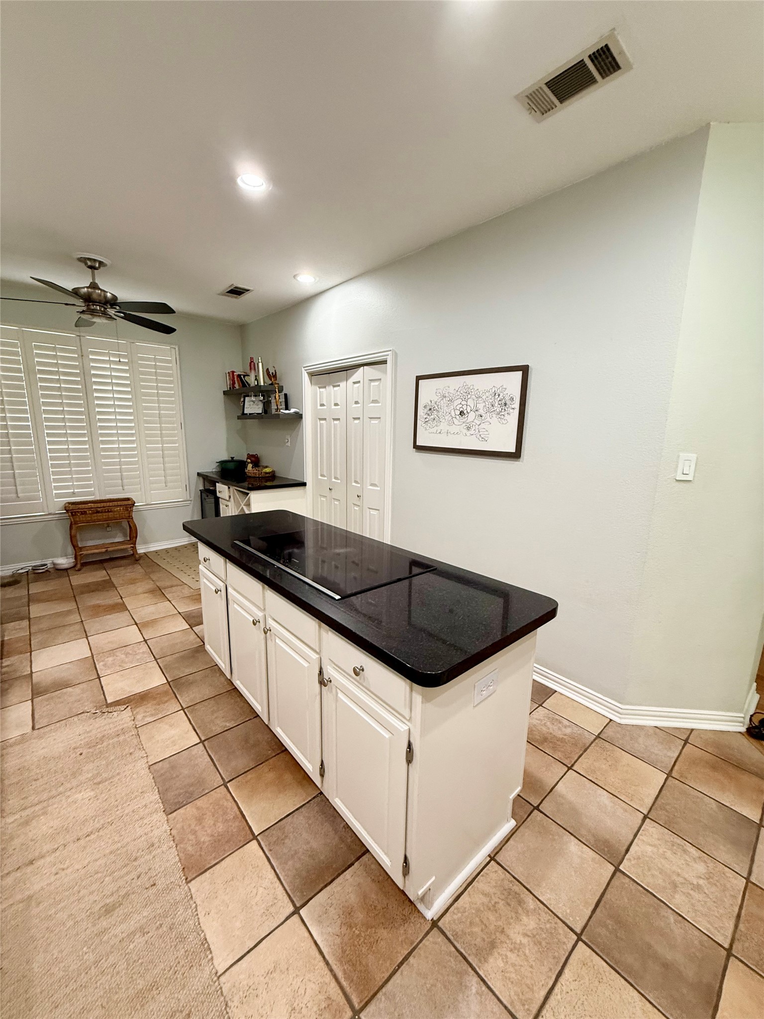 2651 Hidden Ridge Drive Arlington TX 76006