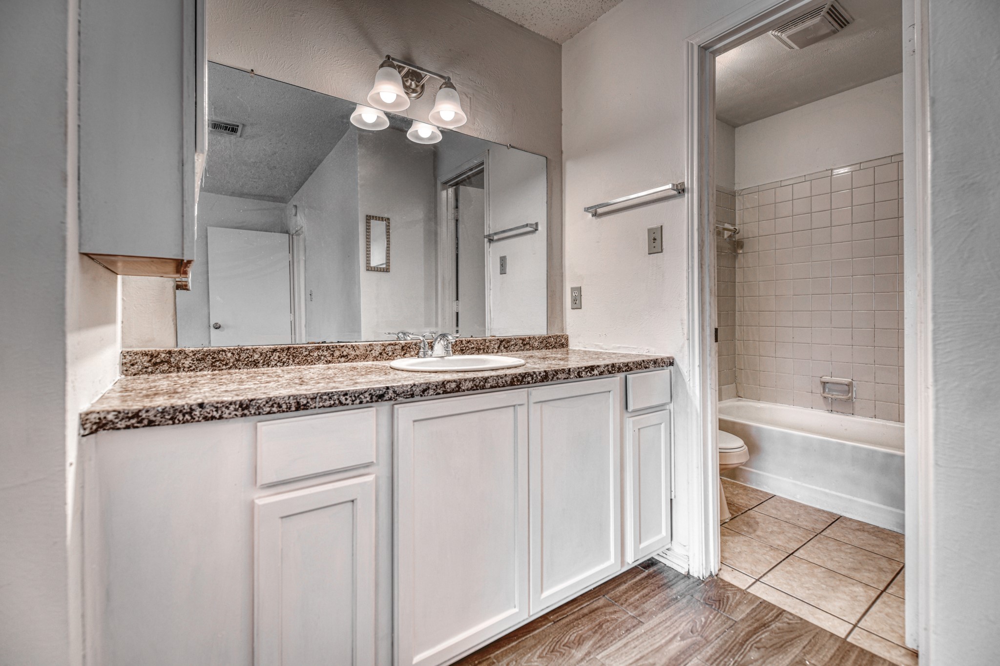 6208 Big Springs Drive Arlington TX 76001