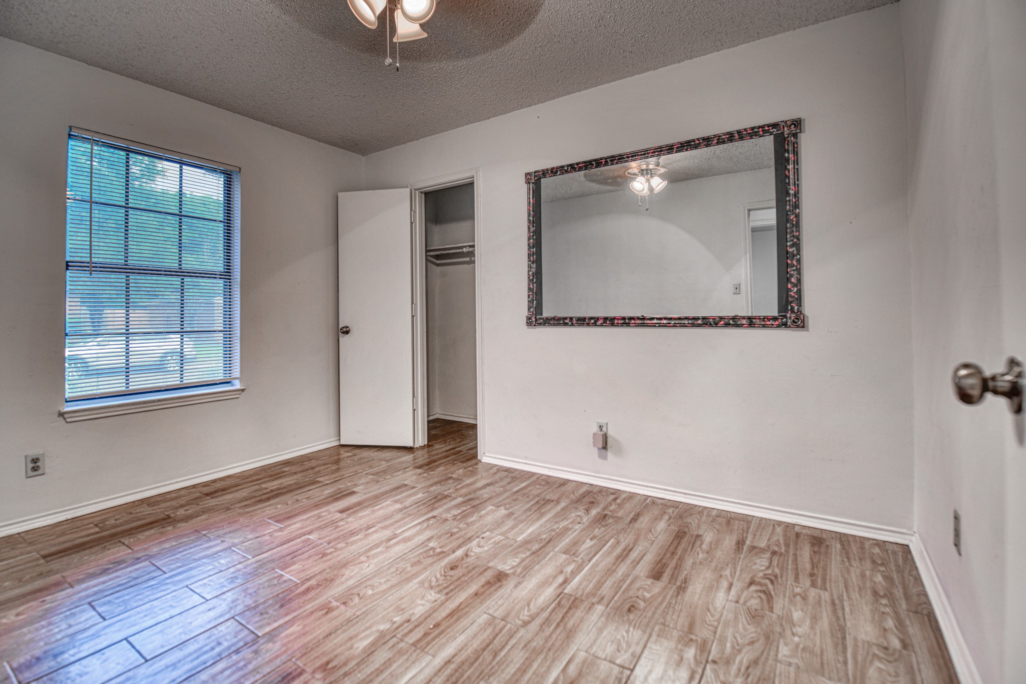 6208 Big Springs Drive Arlington TX 76001