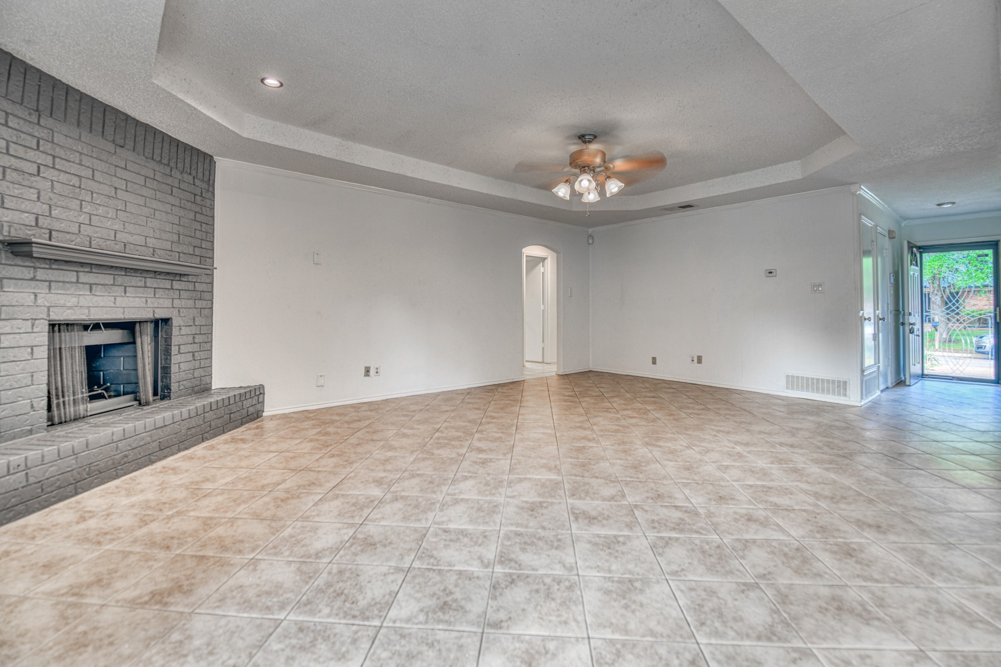 6208 Big Springs Drive Arlington TX 76001
