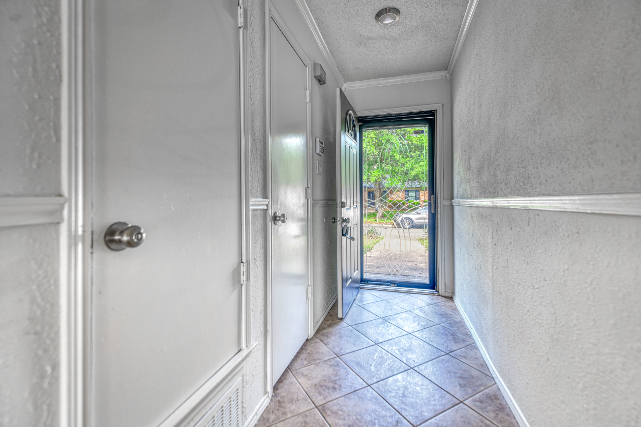 6208 Big Springs Drive Arlington TX 76001