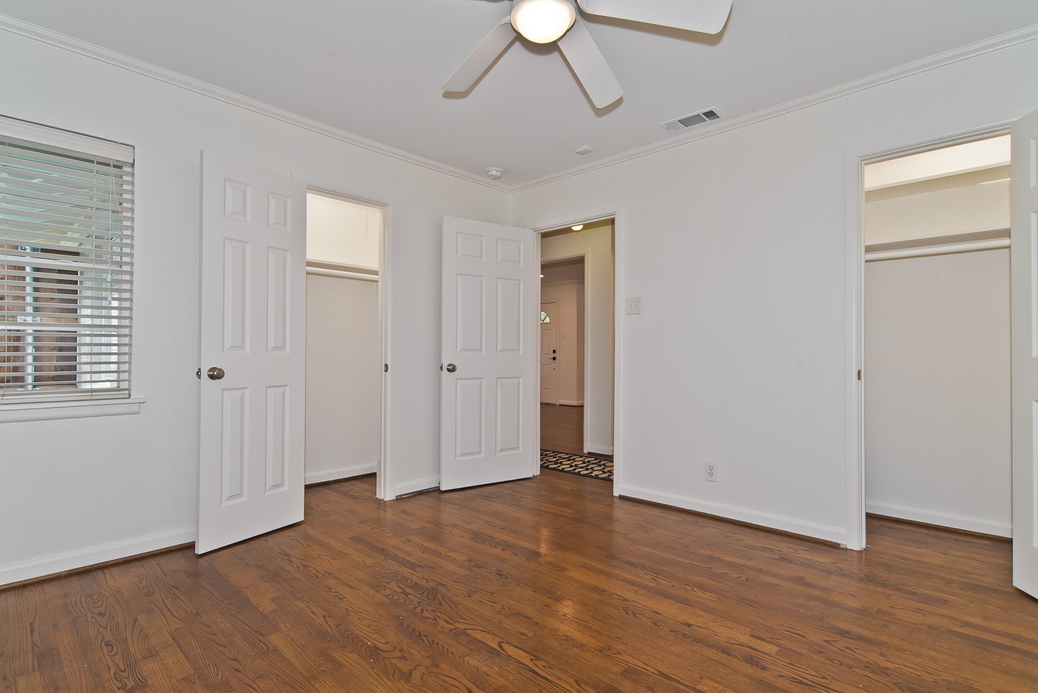 4037 Park Lane Dallas TX 75220
