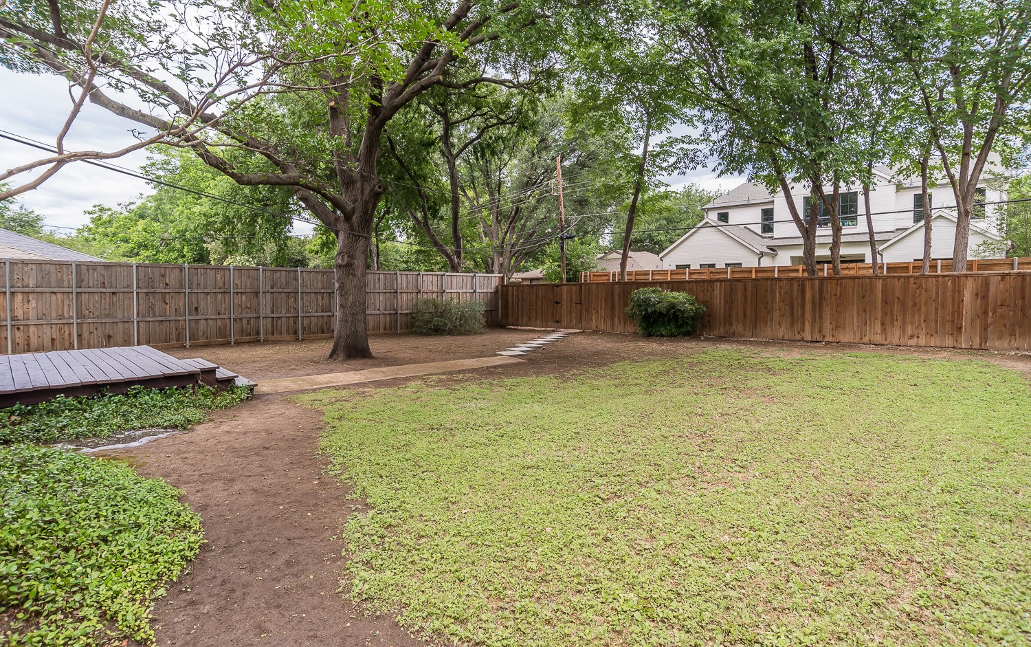 4037 Park Lane Dallas TX 75220