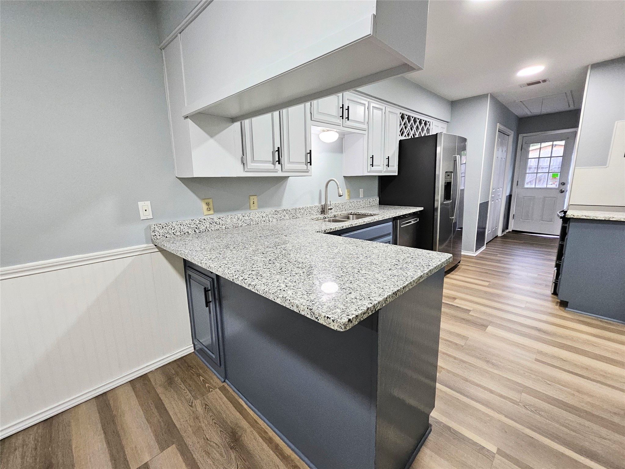 1124 Kathy Lane Lewisville TX 75067