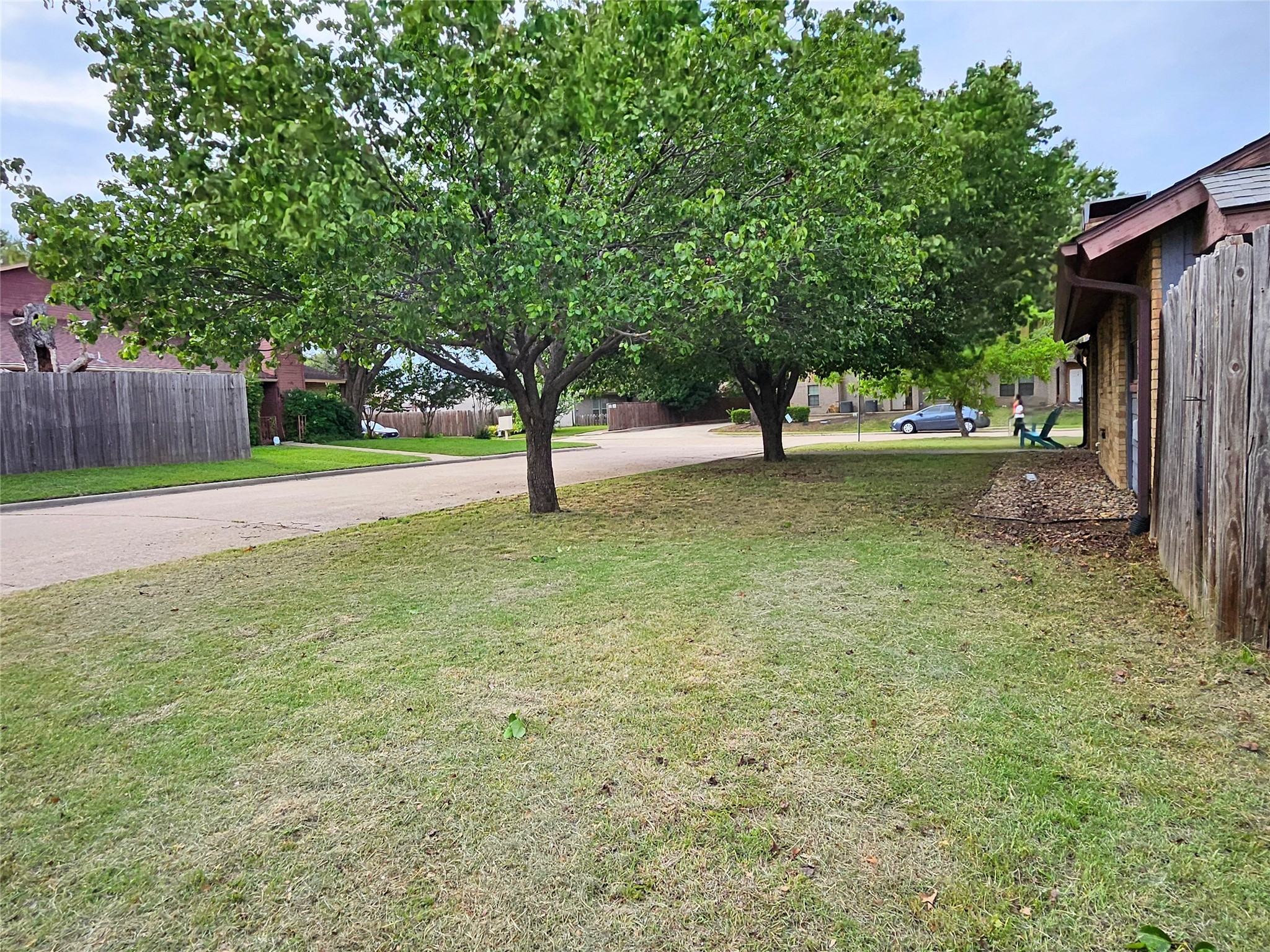 1124 Kathy Lane Lewisville TX 75067