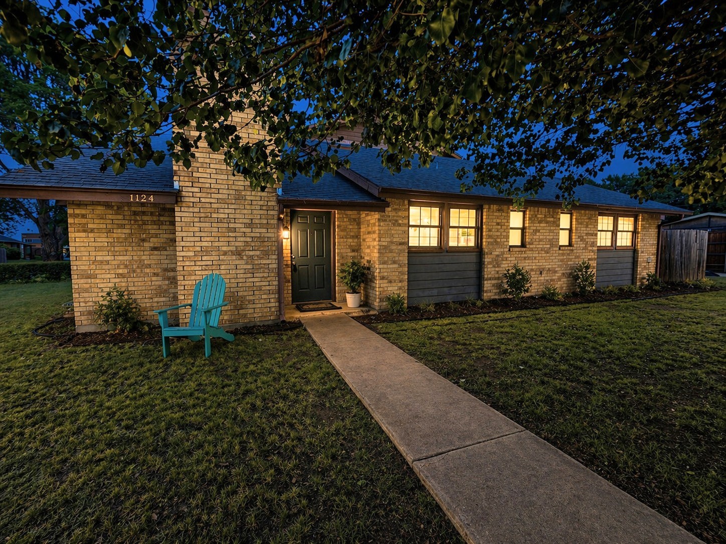 1124 Kathy Lane Lewisville TX 75067