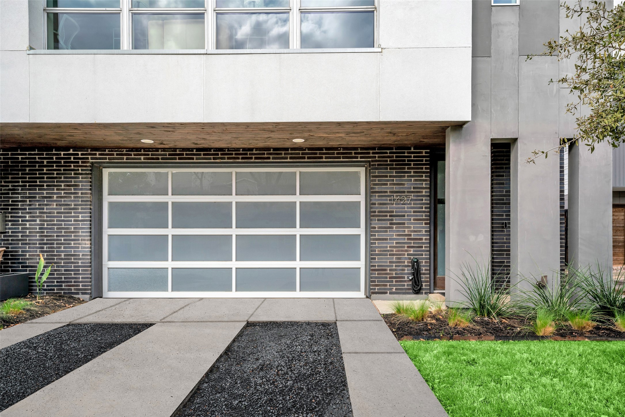1427 Hubert Street Dallas TX 75206