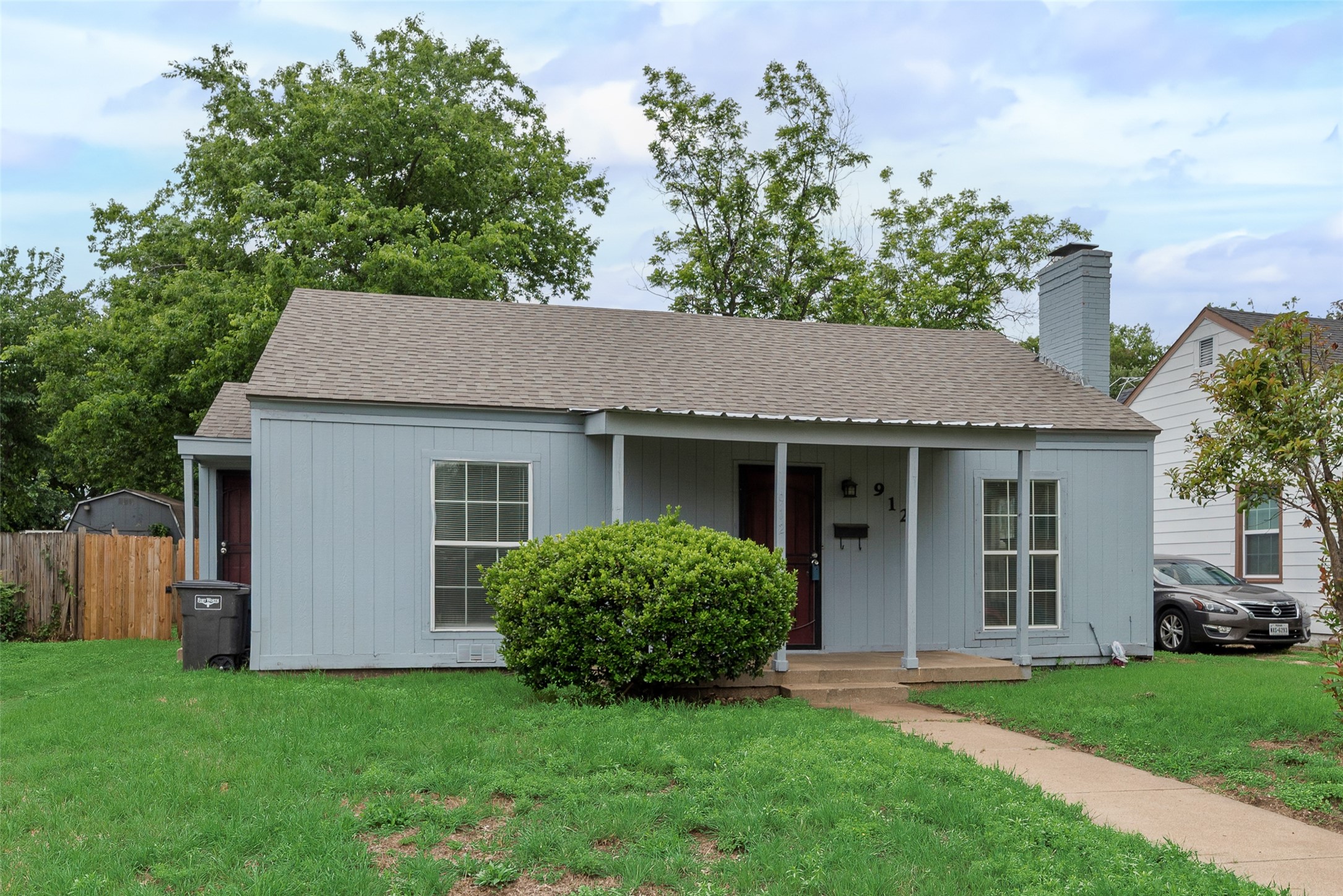 912 Clairemont Avenue Fort Worth TX 76103