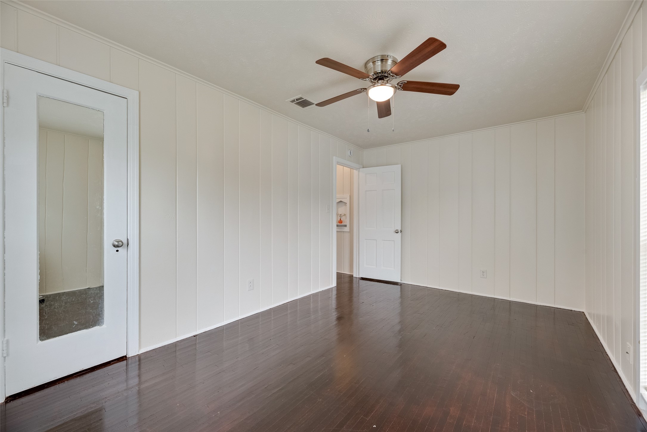 912 Clairemont Avenue Fort Worth TX 76103