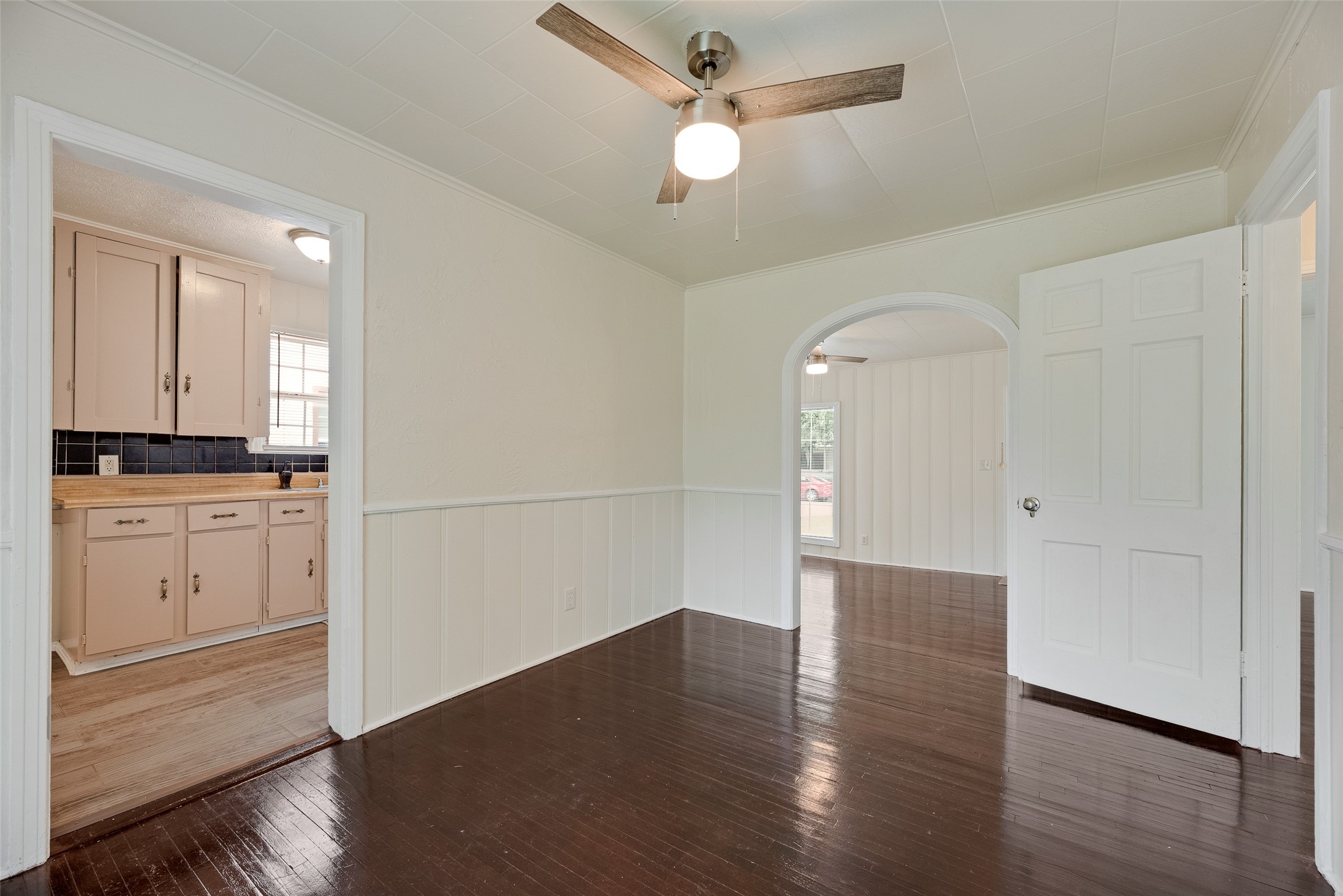 912 Clairemont Avenue Fort Worth TX 76103