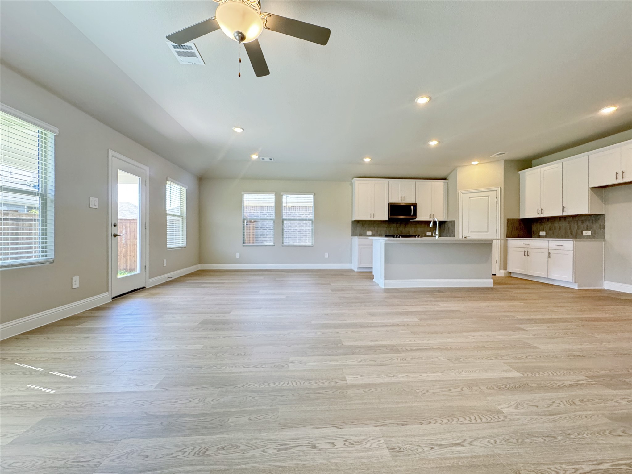 3713 Canyon Drive Farmersville TX 75442
