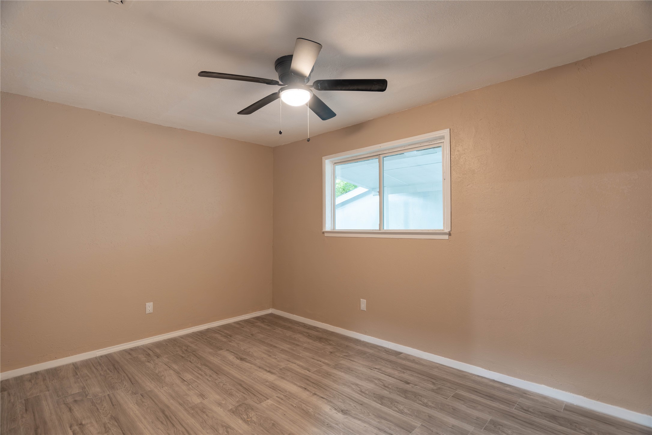 1022 Shenandoah Drive Arlington TX 76014