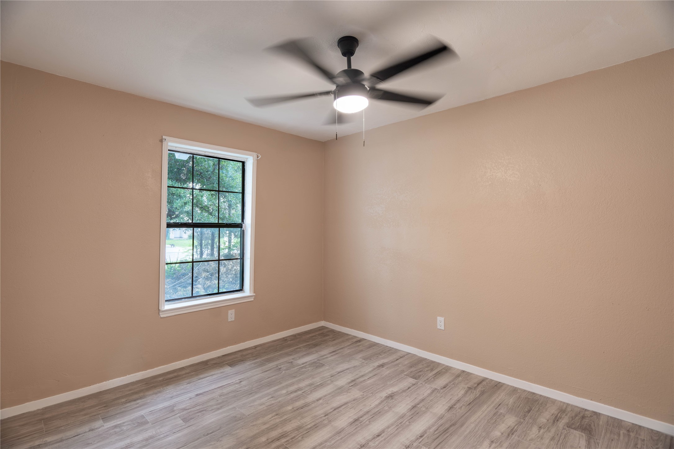 1022 Shenandoah Drive Arlington TX 76014