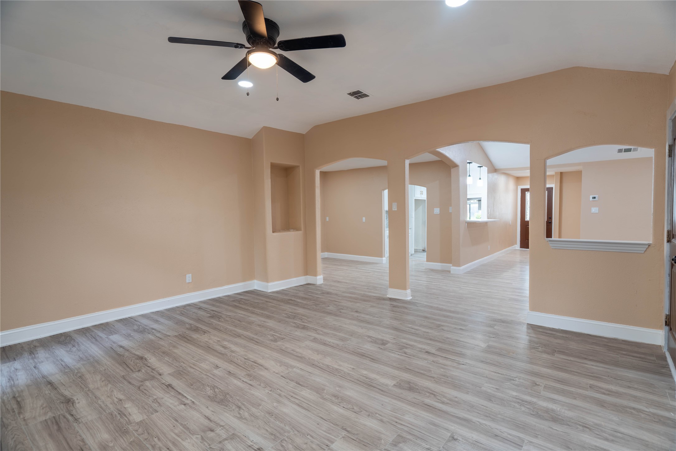 1022 Shenandoah Drive Arlington TX 76014