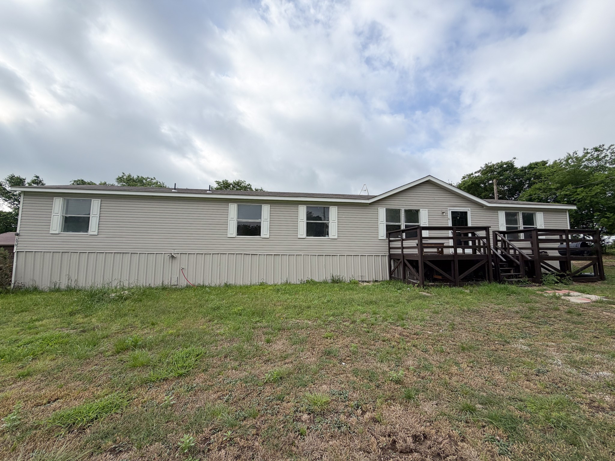 1075 Pluto Road Milford TX 76670