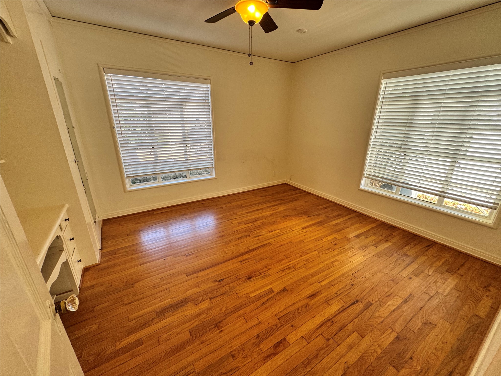 3727 Meredith Avenue Dallas TX 75211