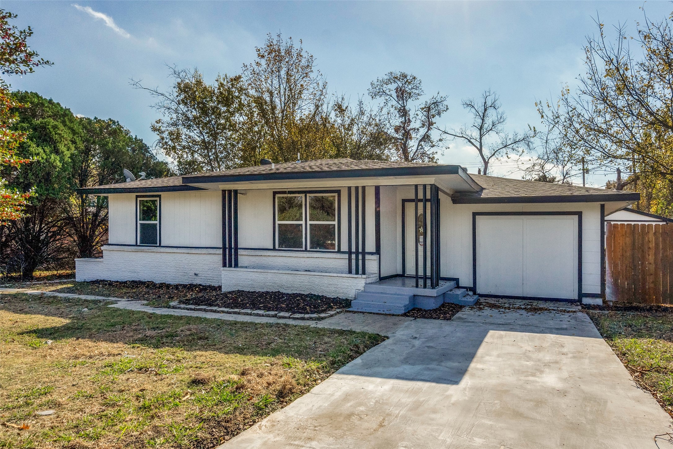 901 Woodleigh Drive Mckinney TX 75069