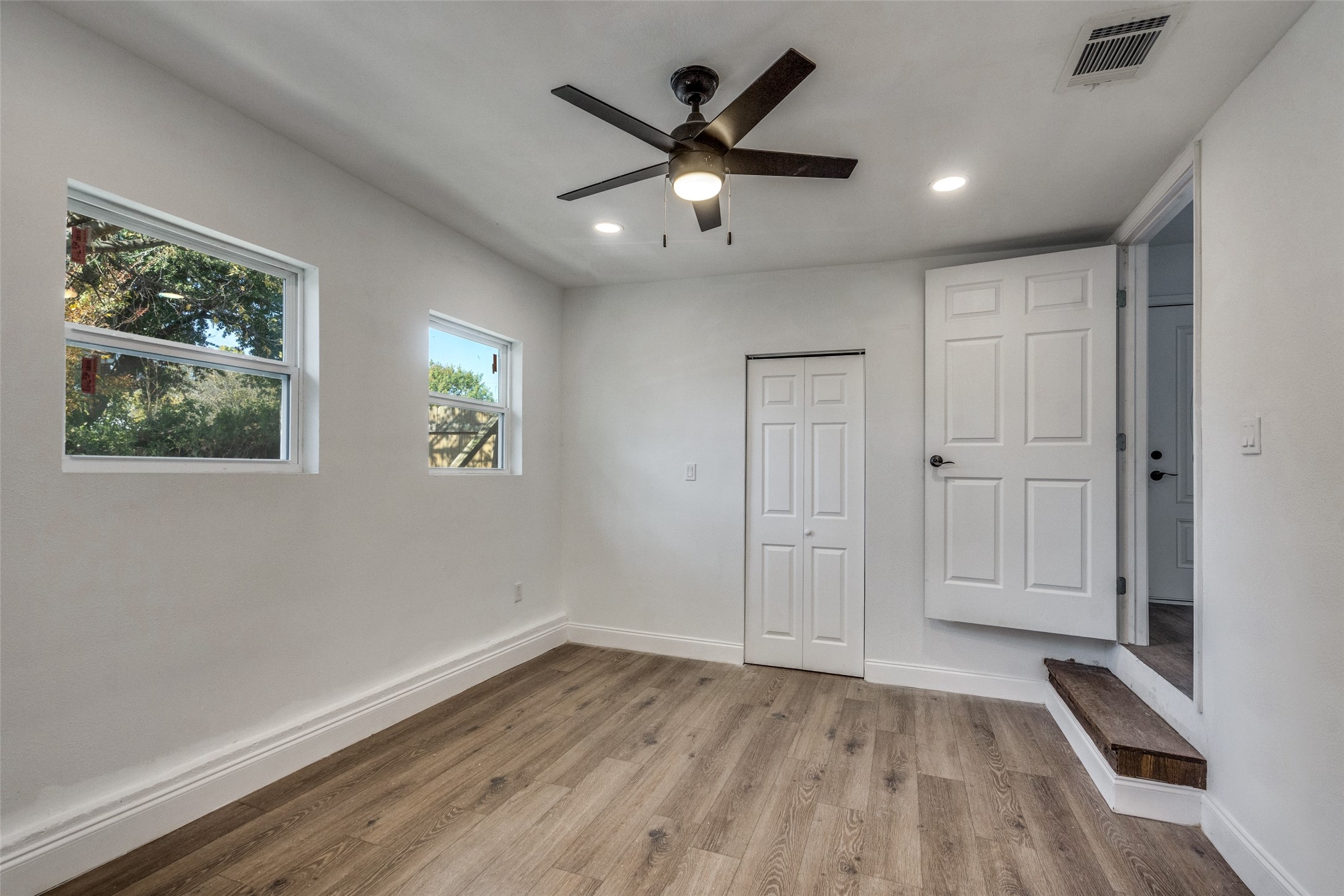 901 Woodleigh Drive Mckinney TX 75069