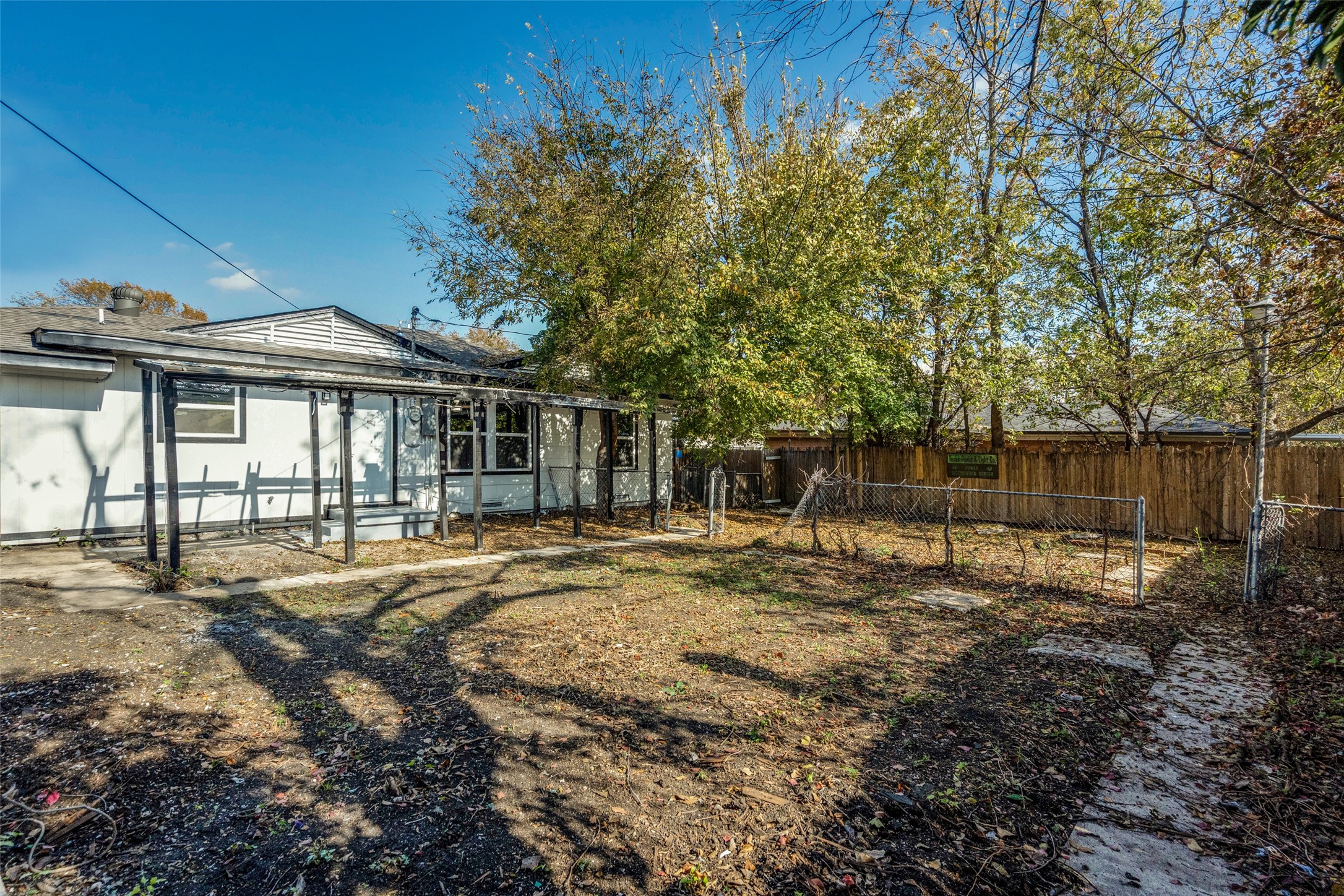 901 Woodleigh Drive Mckinney TX 75069