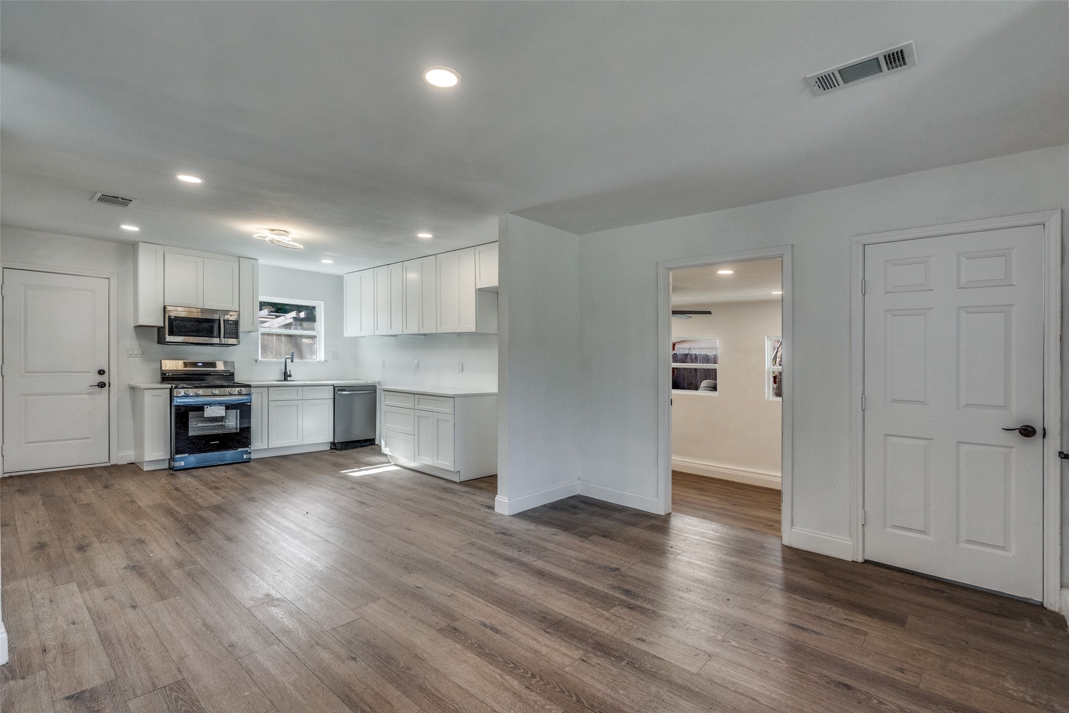 901 Woodleigh Drive Mckinney TX 75069