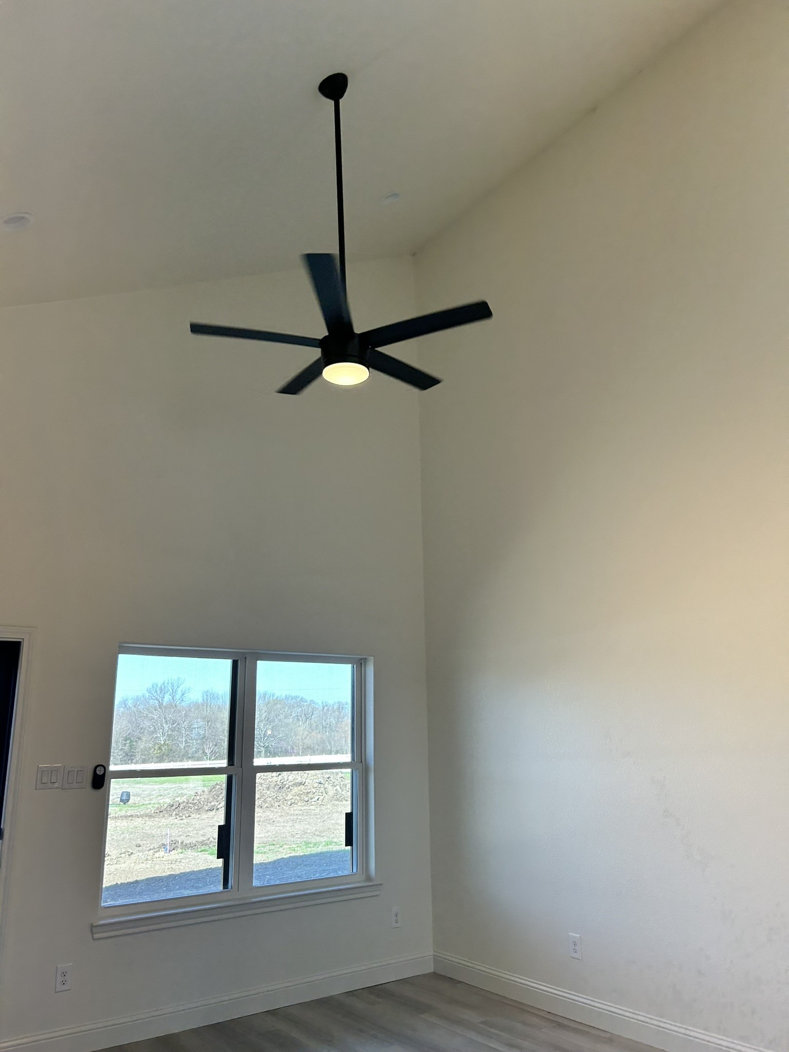 483 Rs County Road 1605 Point TX 75472