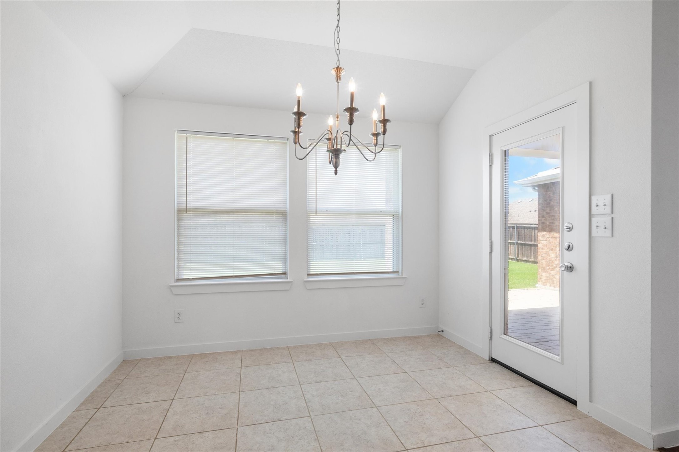 1620 Meadow Trail Lane Aubrey TX 76227