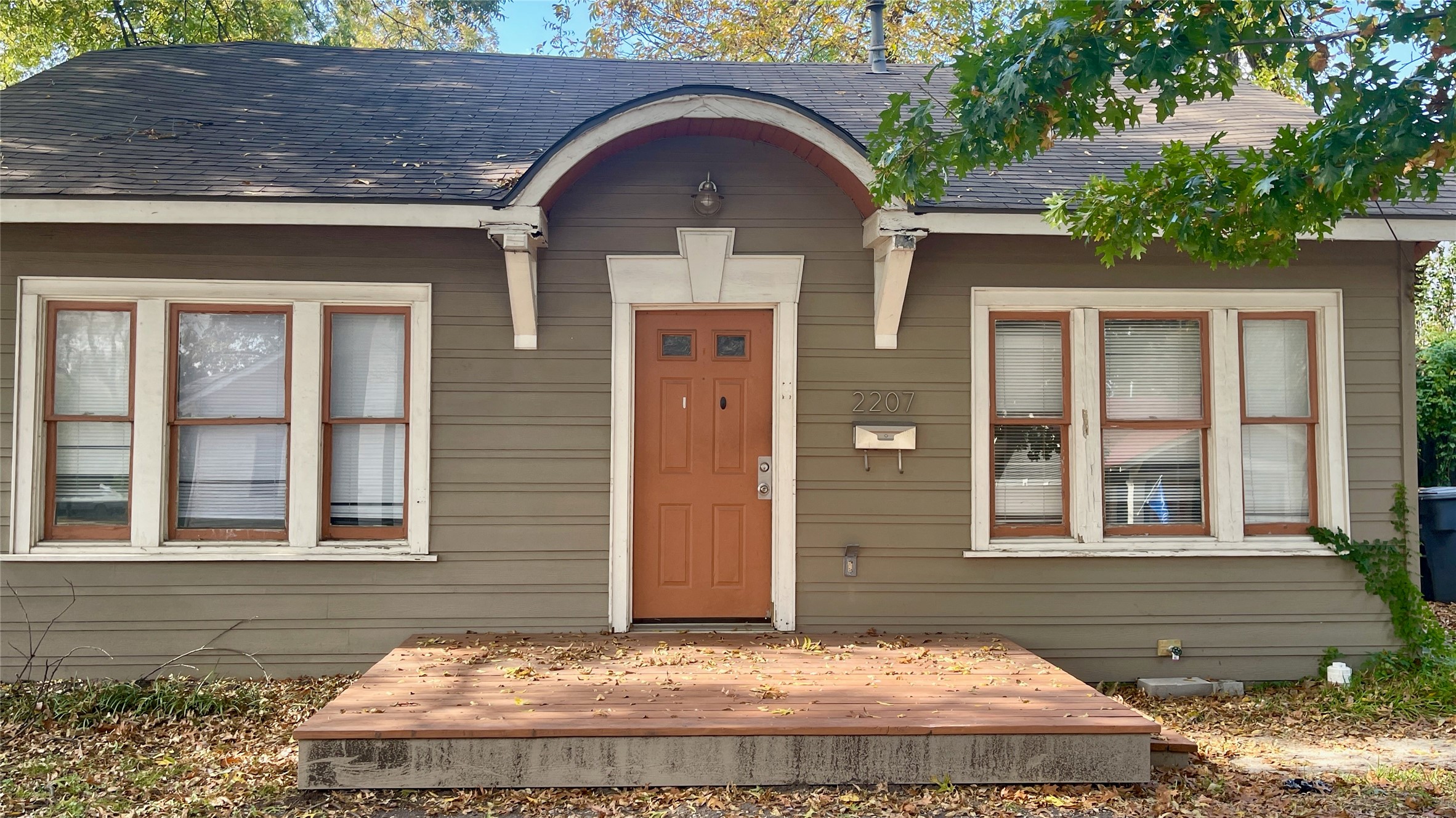 2207 Glencoe Street Dallas TX 75206