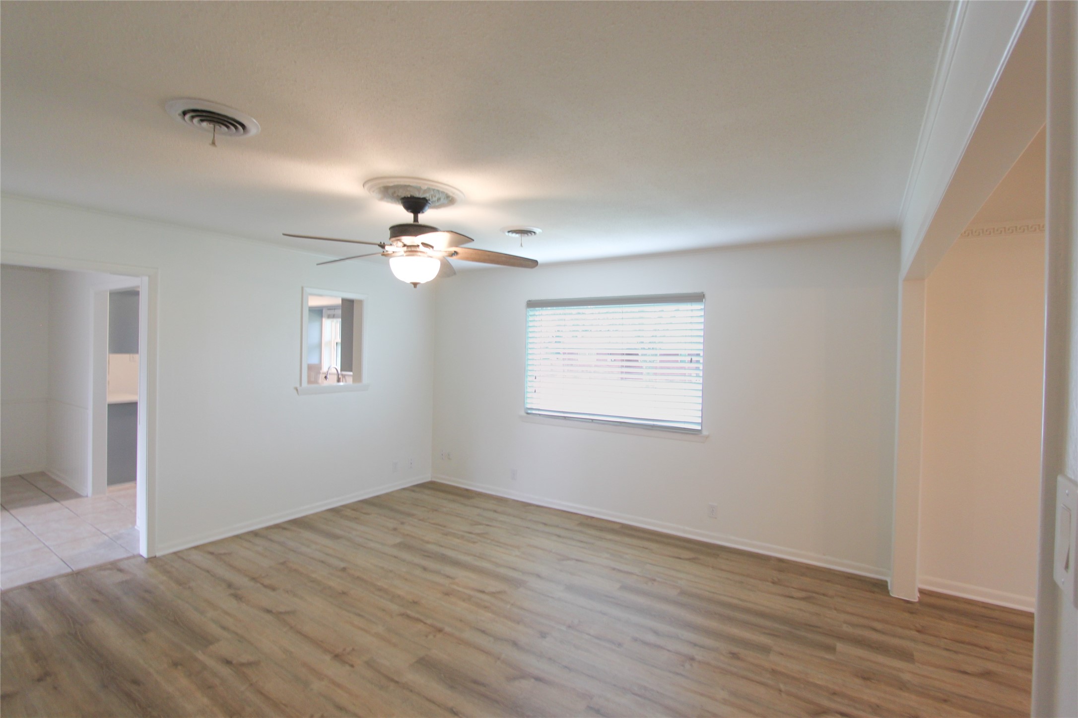 1300 Lynwood Street Gainesville TX 76240