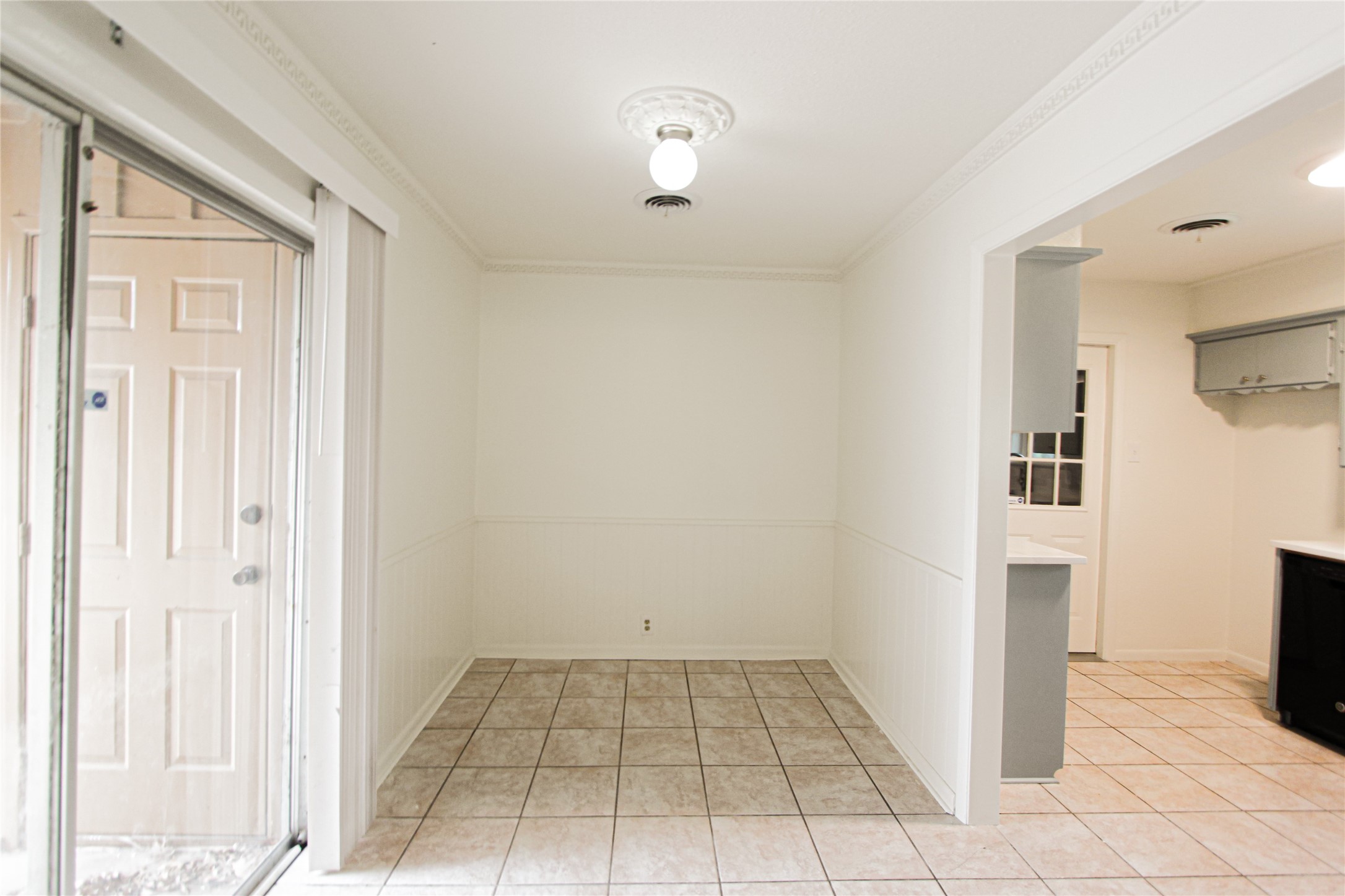 1300 Lynwood Street Gainesville TX 76240