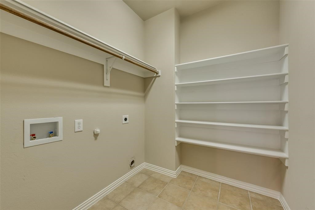 8901 Brook Hollow Drive Mckinney TX 75072