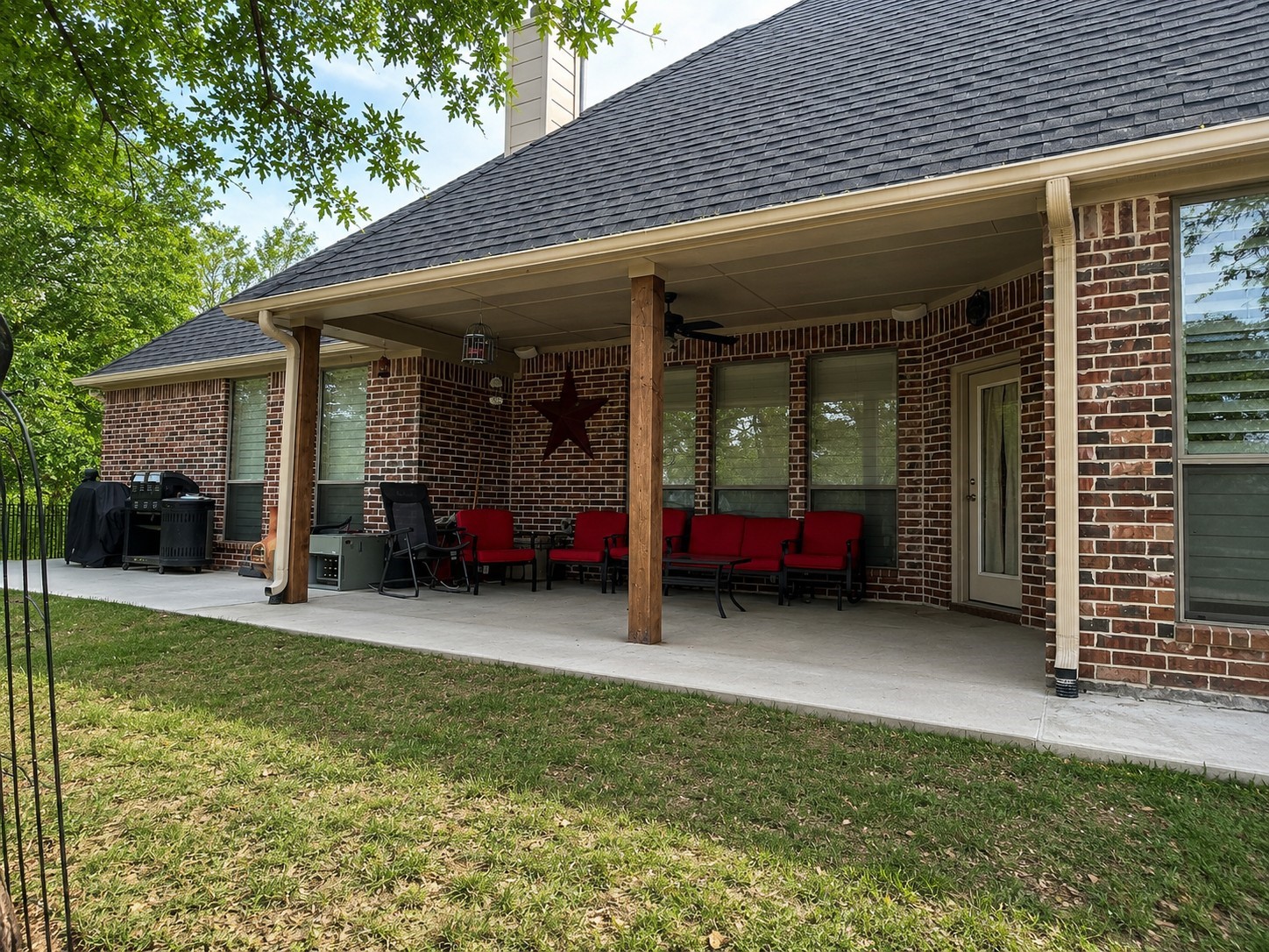 253 S Natural Springs Lane Azle TX 76020