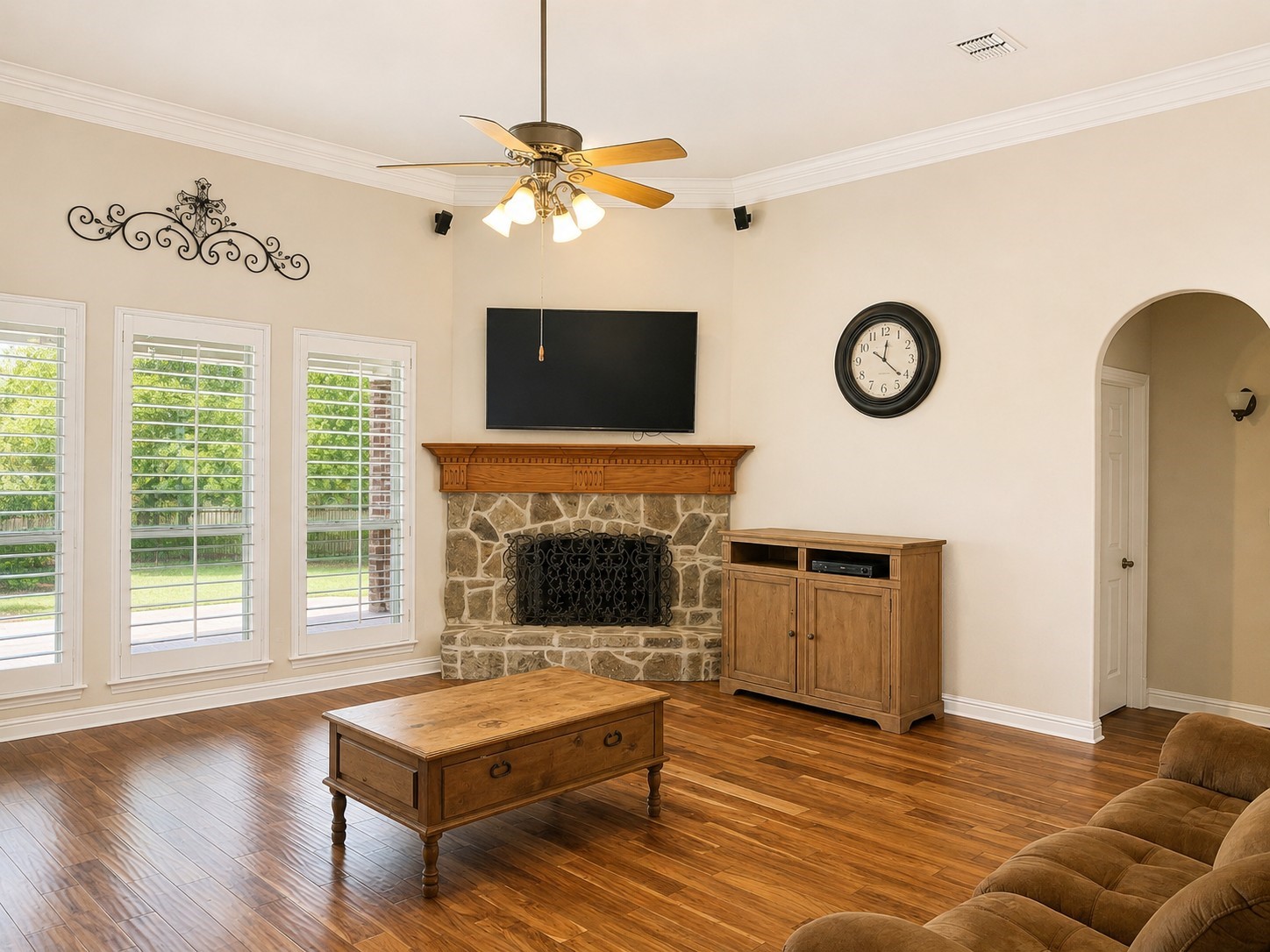 253 S Natural Springs Lane Azle TX 76020