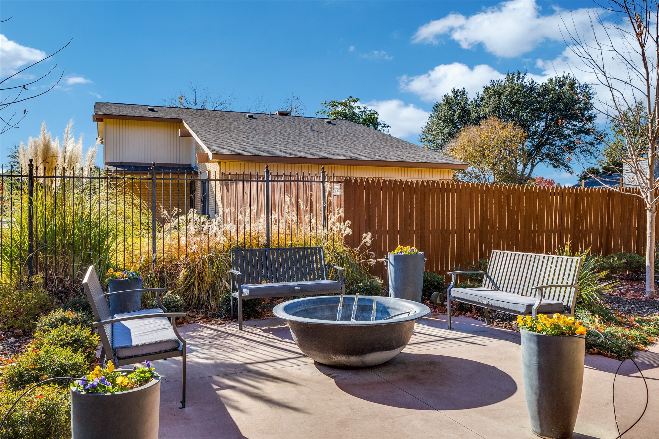 15712 Covewood Circle Dallas TX 75248