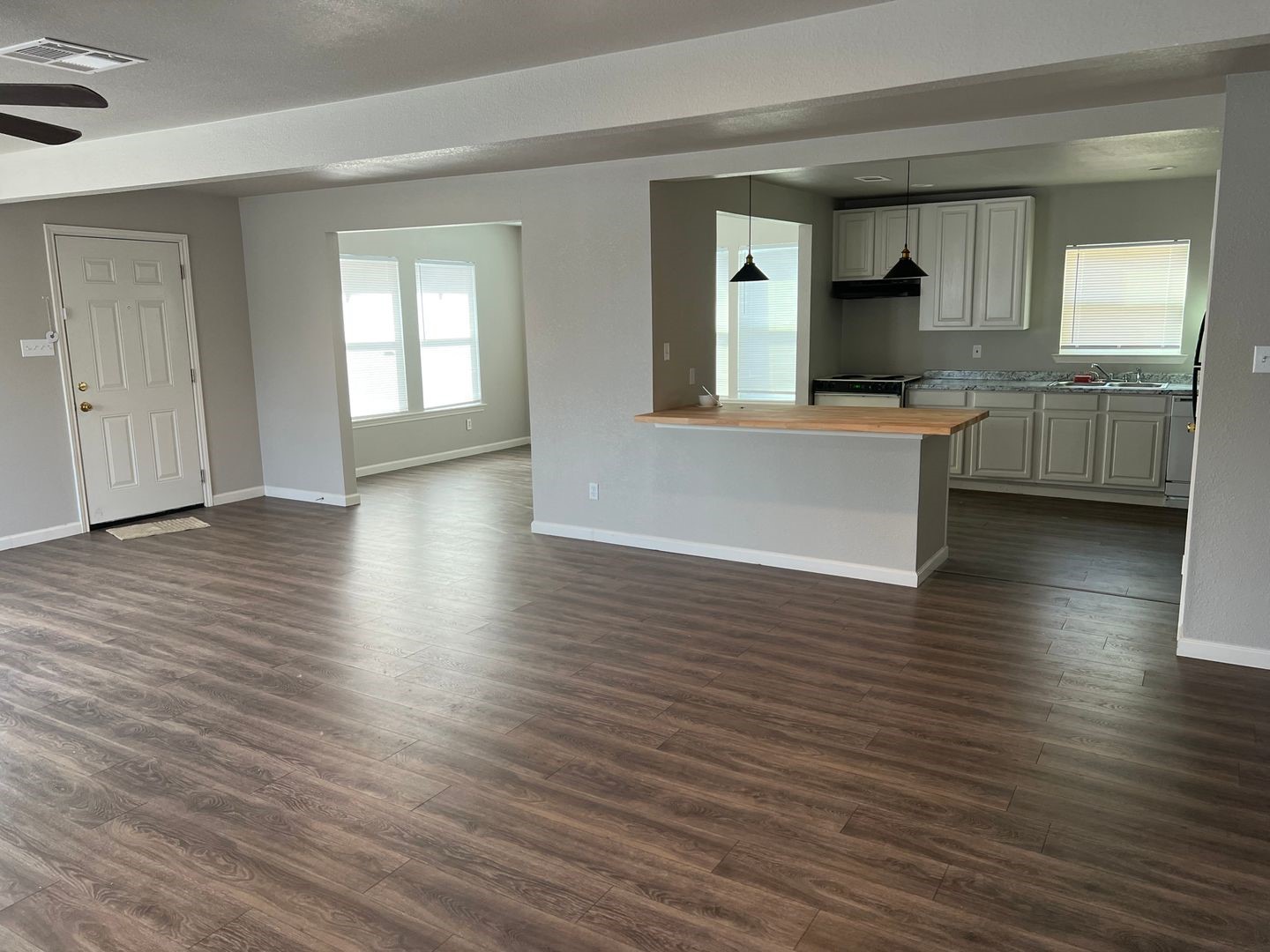 500 W Parkway Street Denton TX 76201