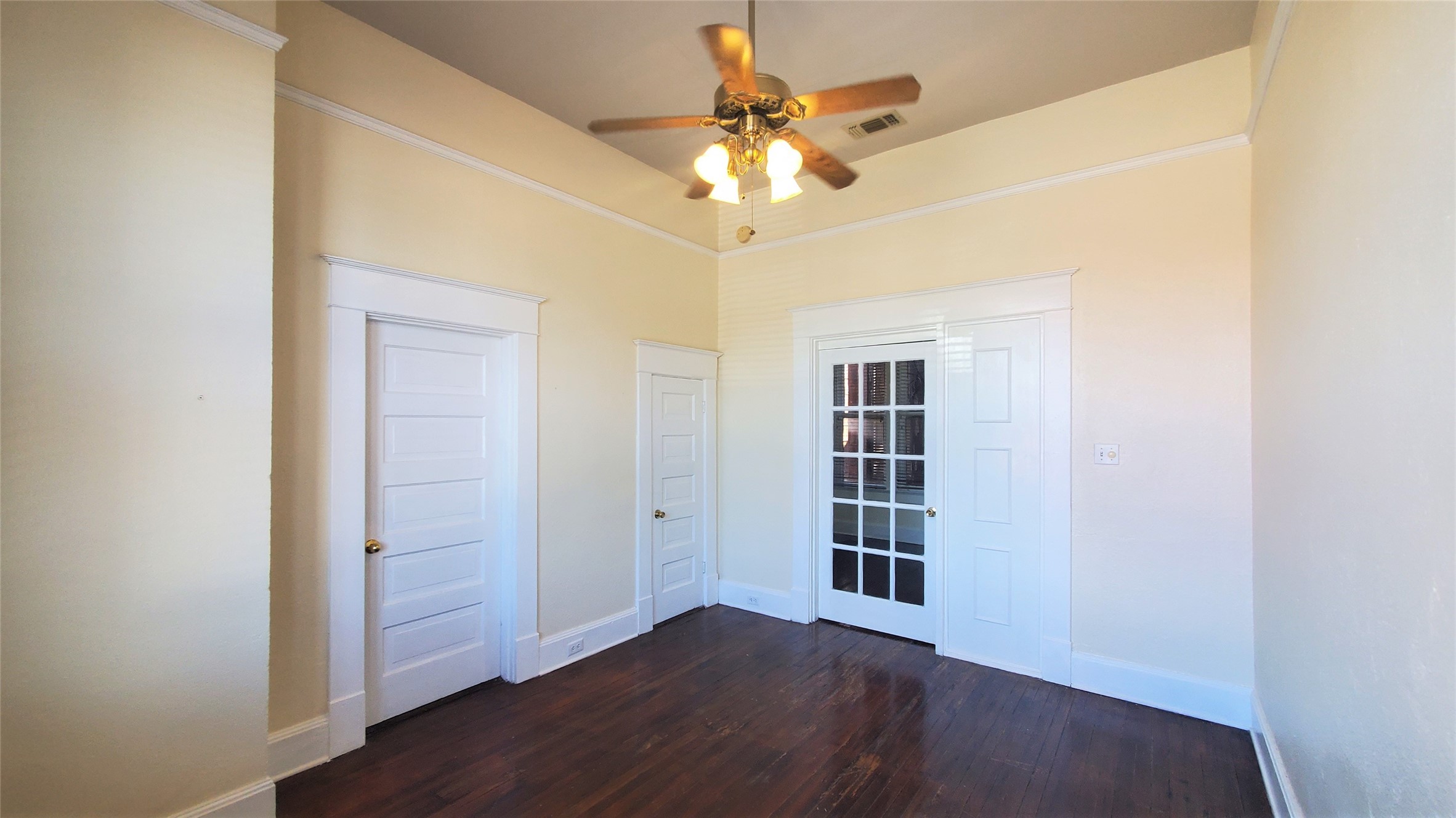 109 NW 20th Street Fort Worth TX 76164