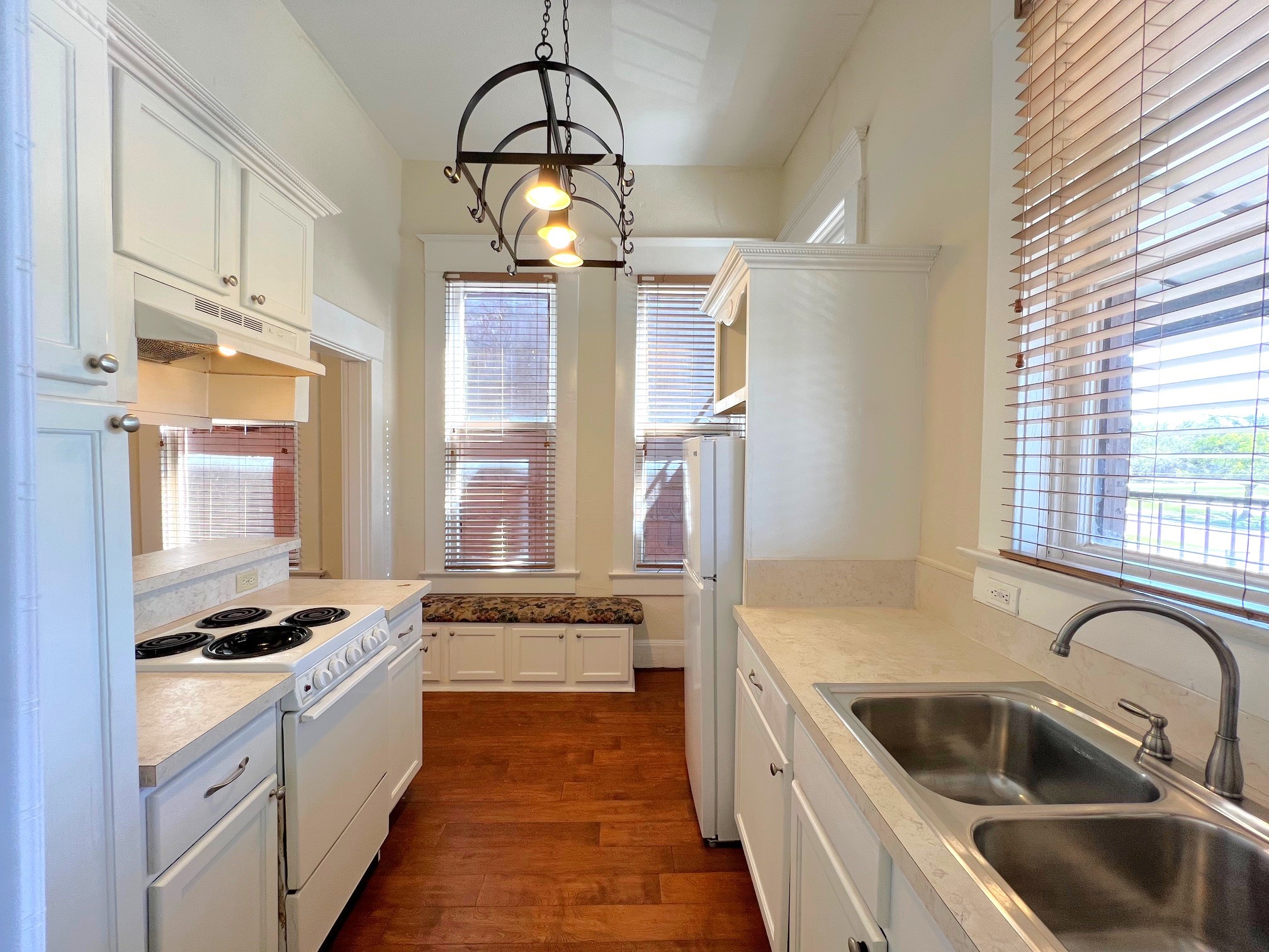 109 NW 20th Street Fort Worth TX 76164