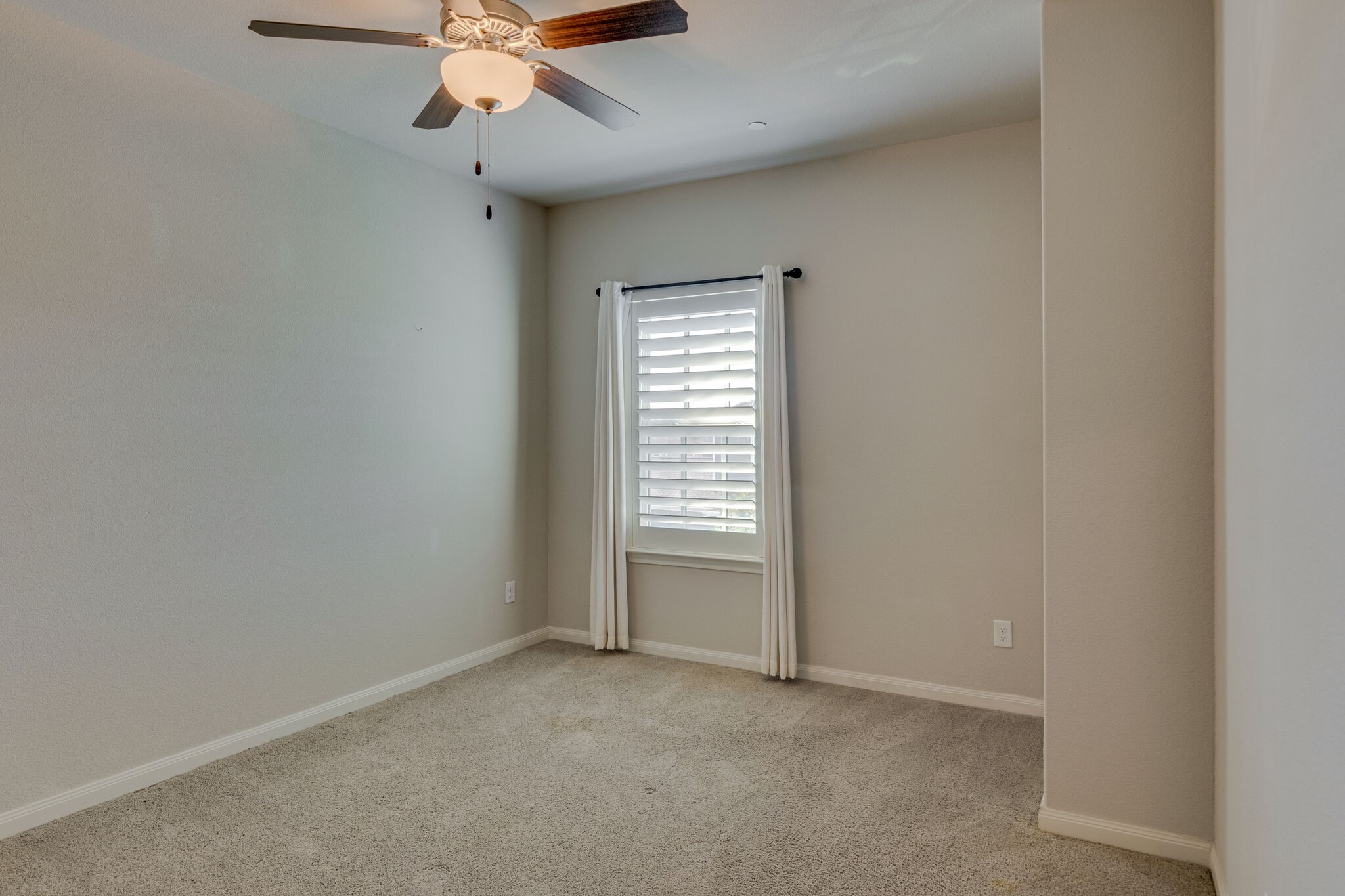 8736 Madrid Street North Richland Hills TX 76180