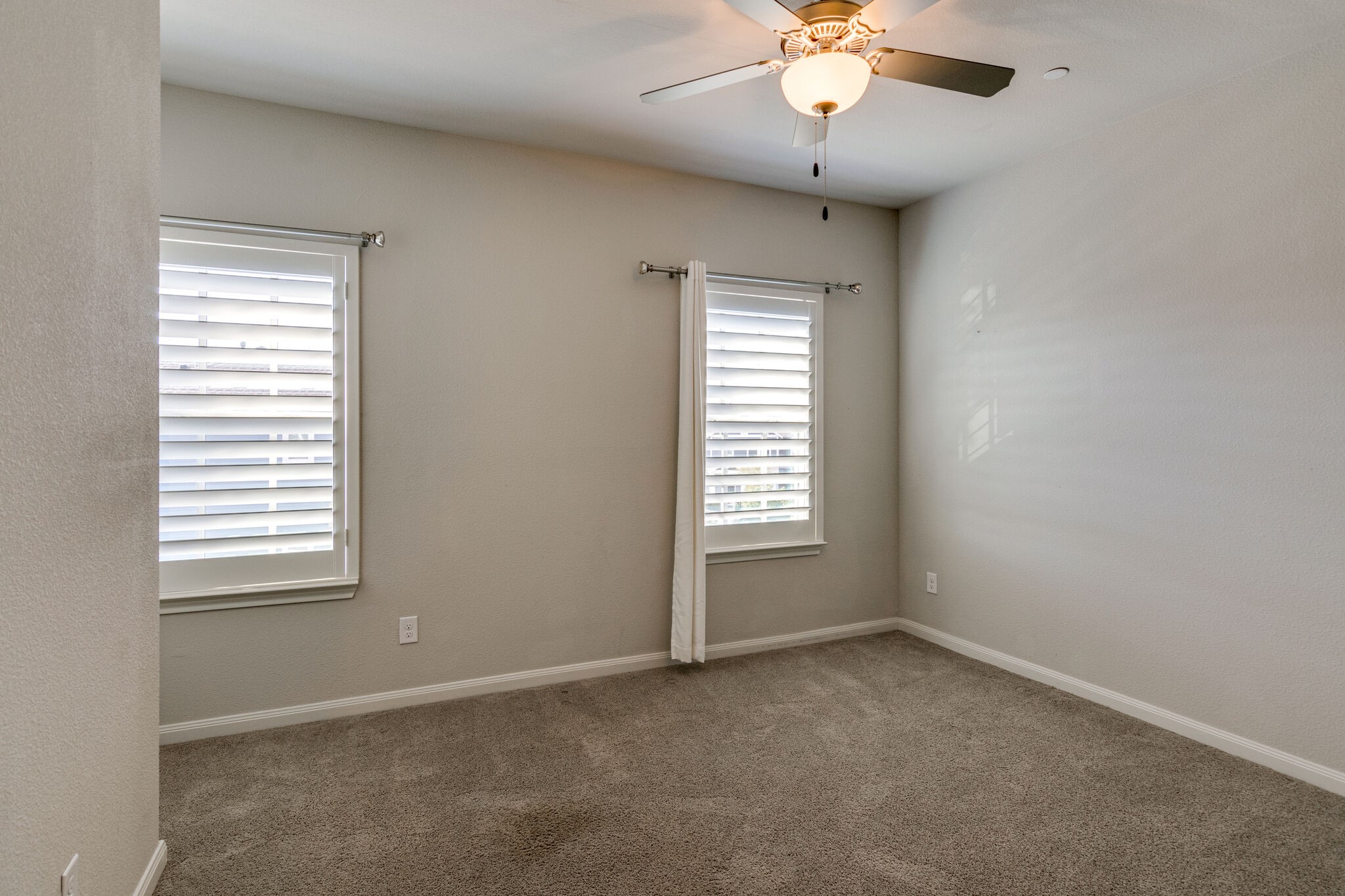 8736 Madrid Street North Richland Hills TX 76180