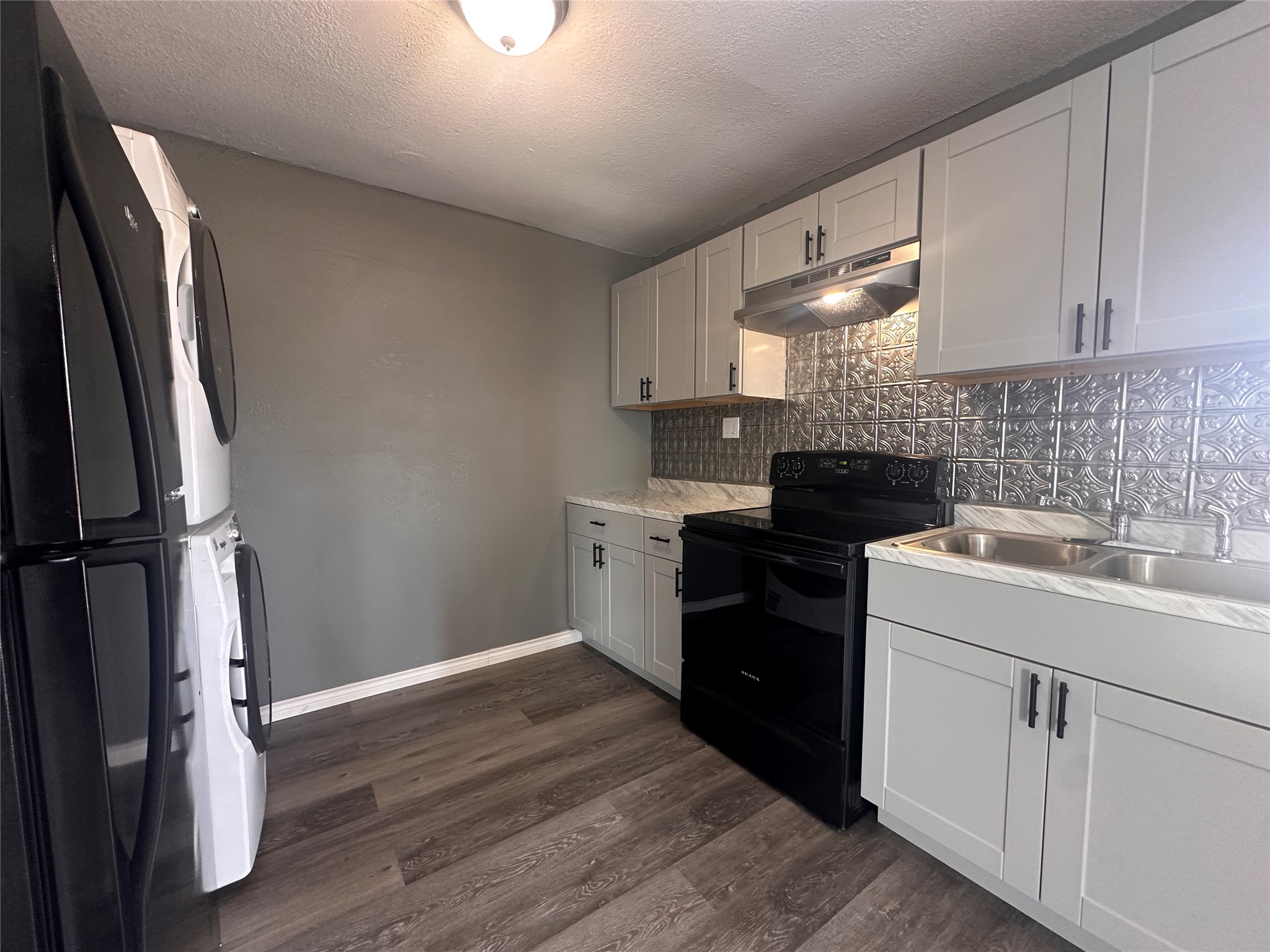 230 Bell Street Bangs TX 76823