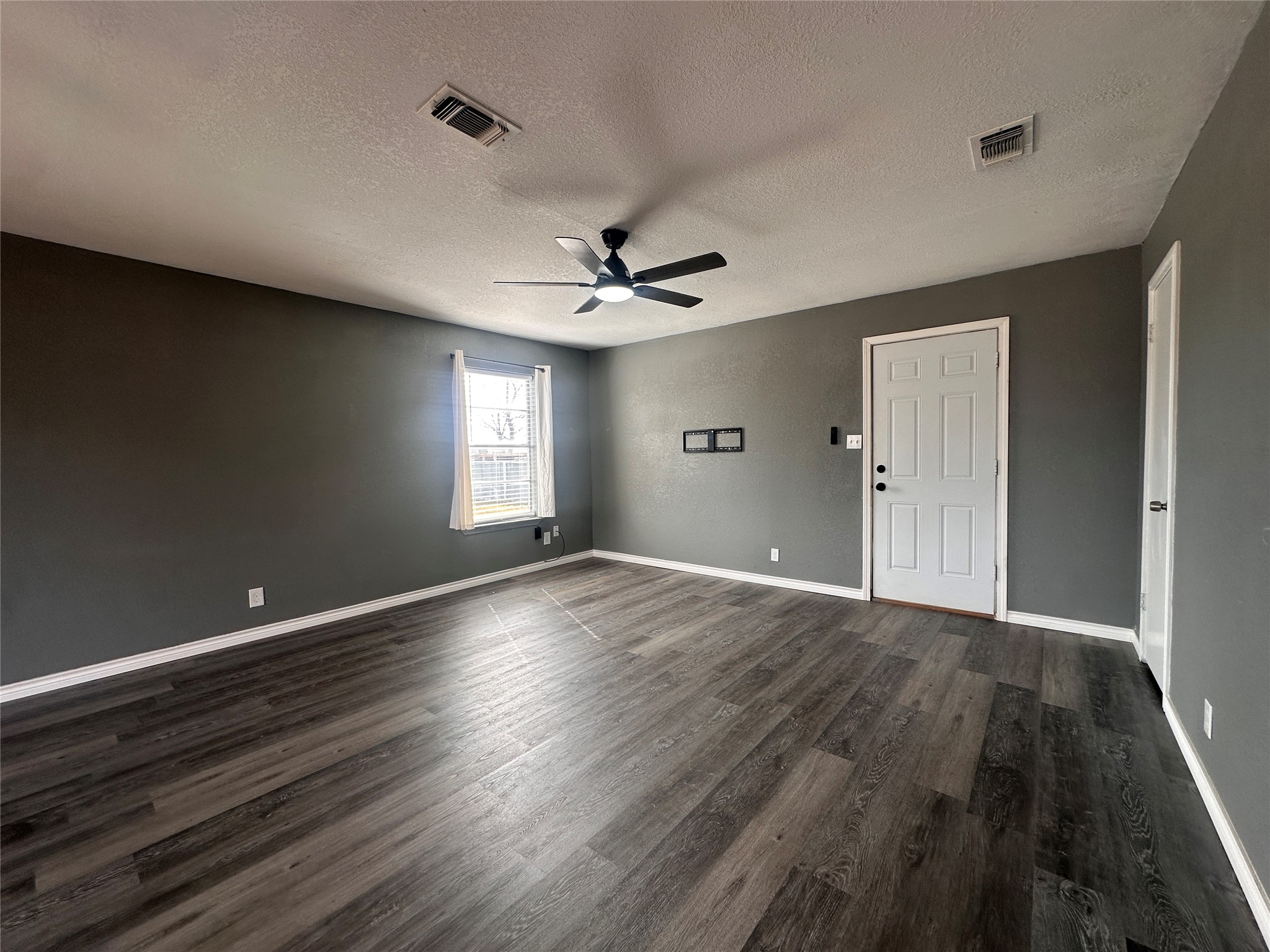230 Bell Street Bangs TX 76823