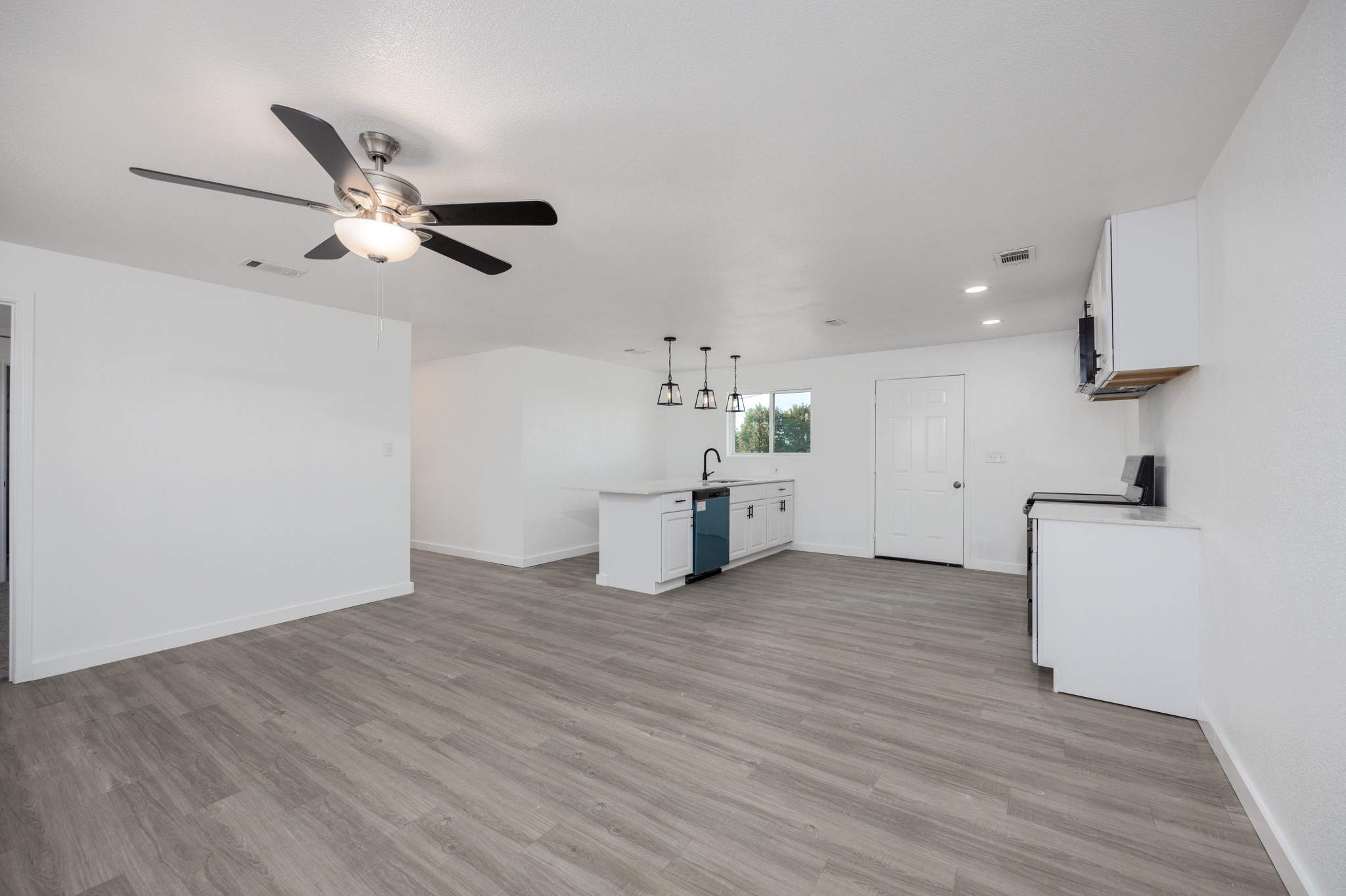 147 Western Lake Drive Weatherford TX 76087