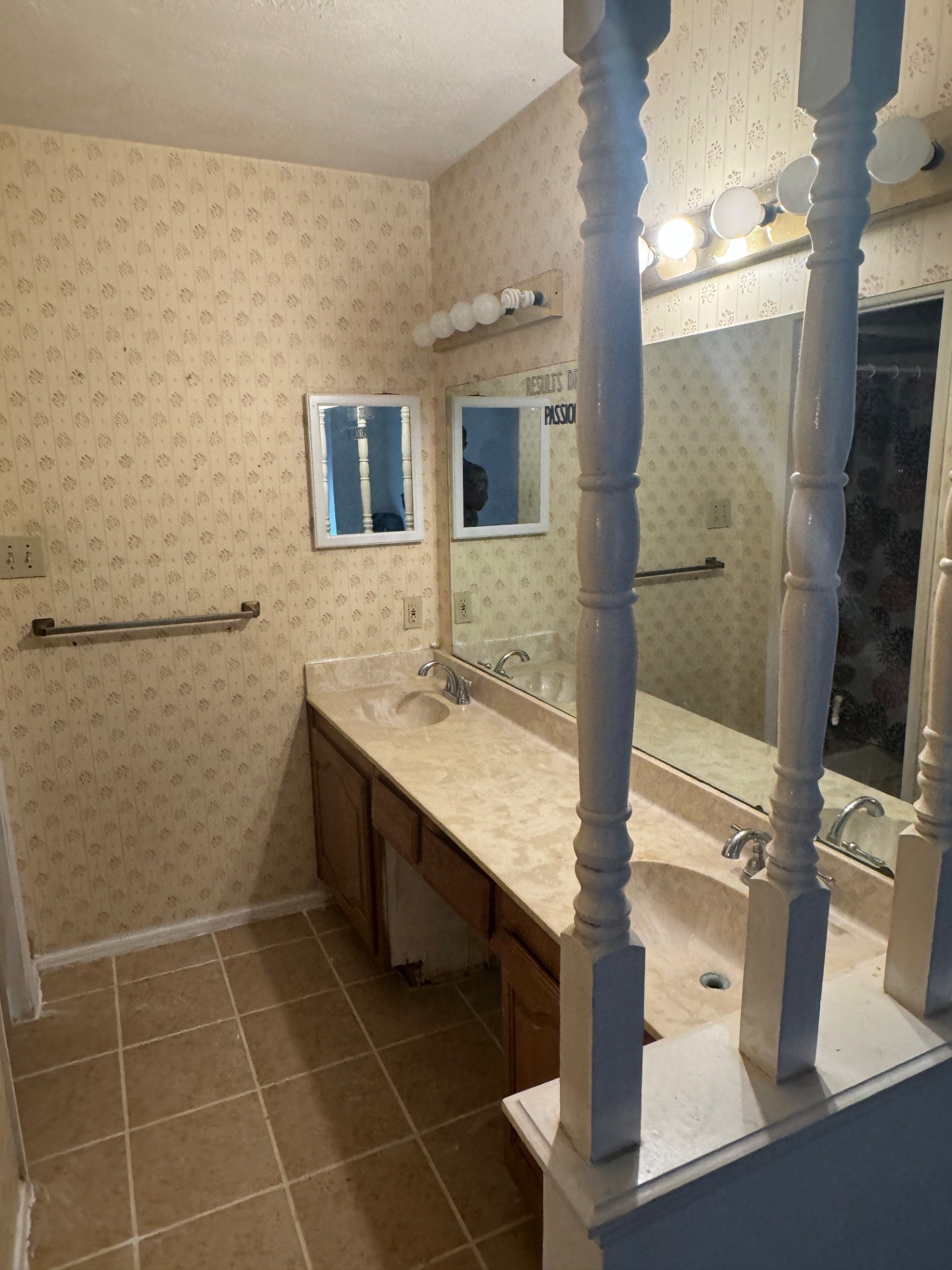 4706 Seaport Drive Garland TX 75043