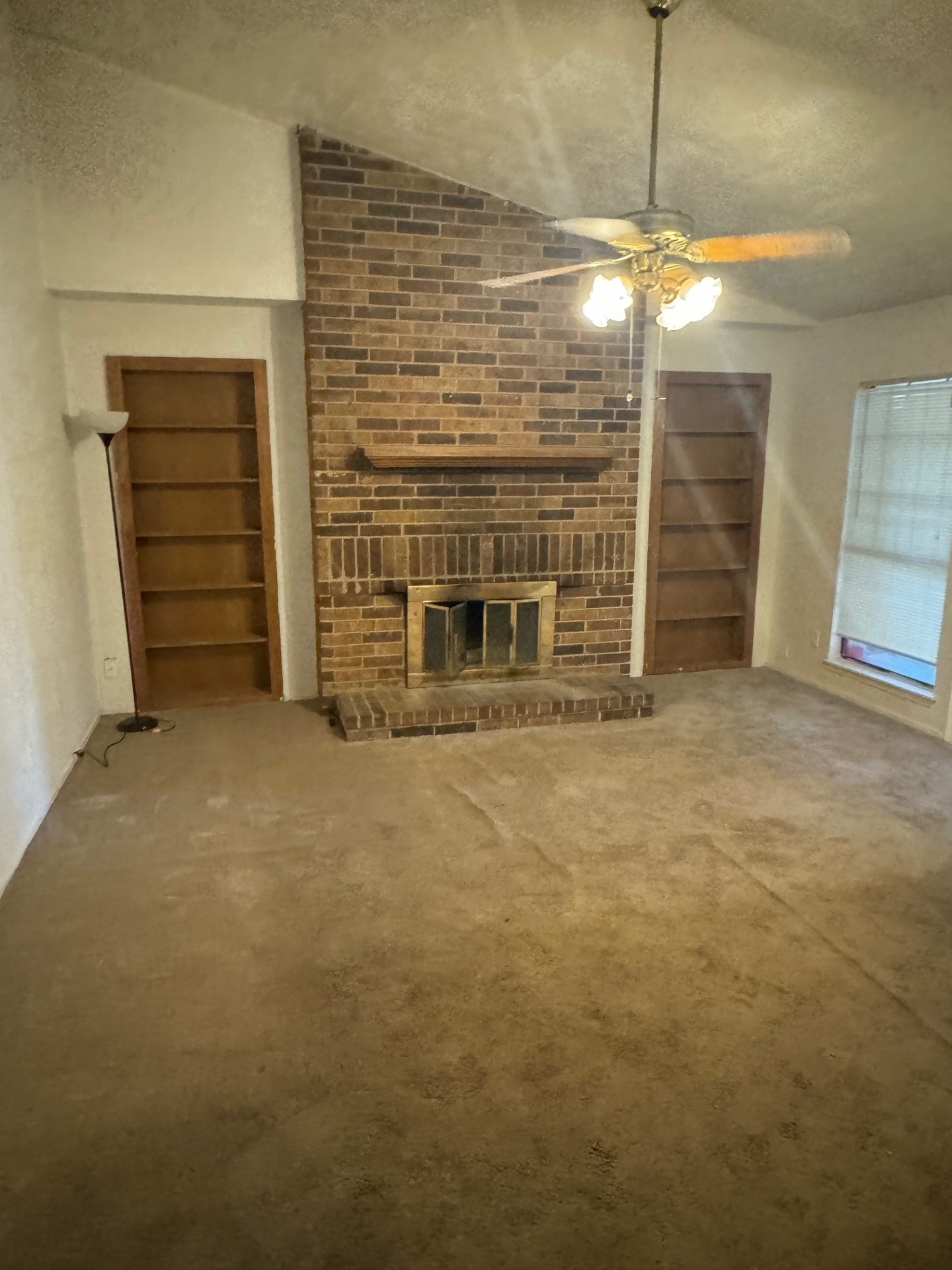 4706 Seaport Drive Garland TX 75043