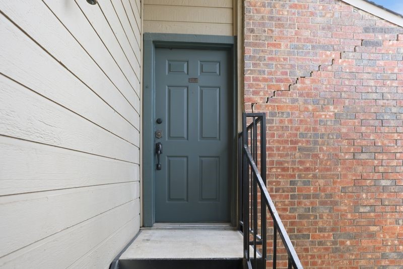 9254 Forest Lane Dallas TX 75243