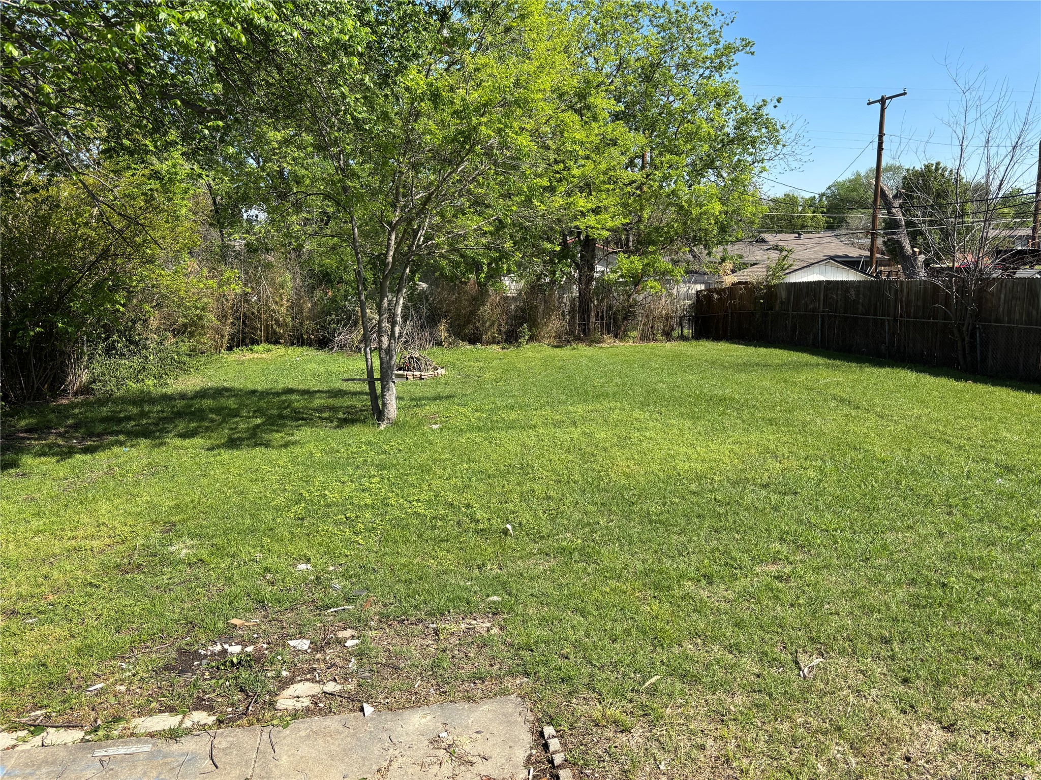 5433 Purington Avenue Fort Worth TX 76112
