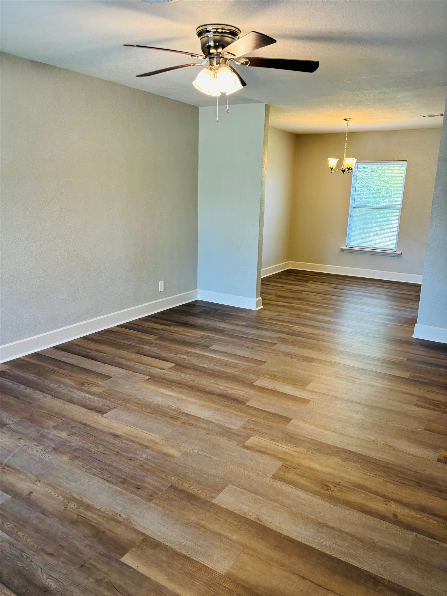 5433 Purington Avenue Fort Worth TX 76112