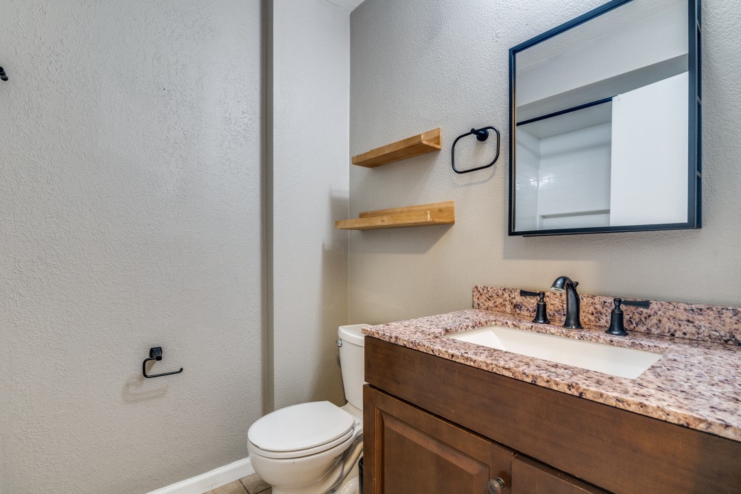 2418 Patricia Lane Garland TX 75041