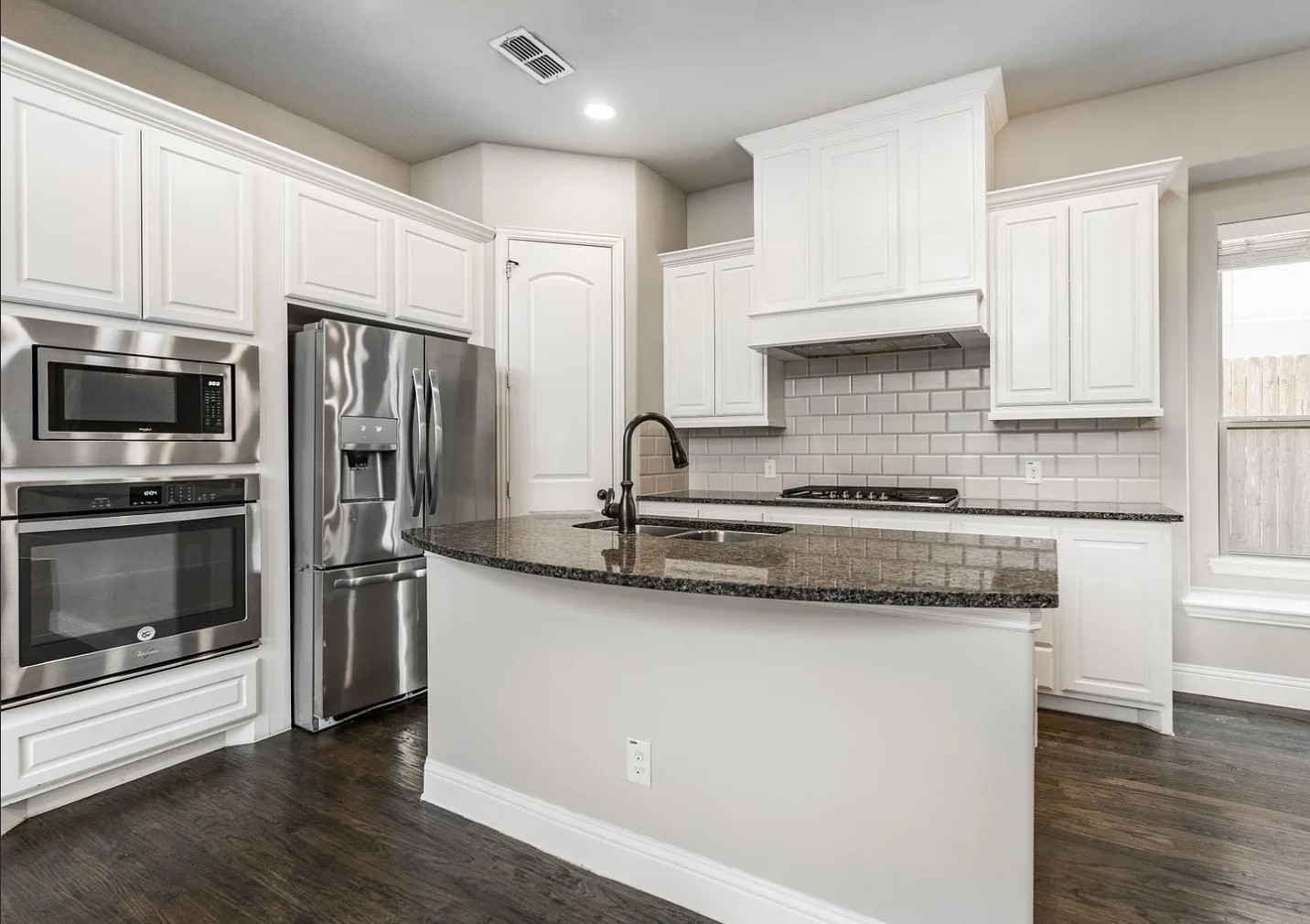 5215 Wakefield Drive Irving TX 75038